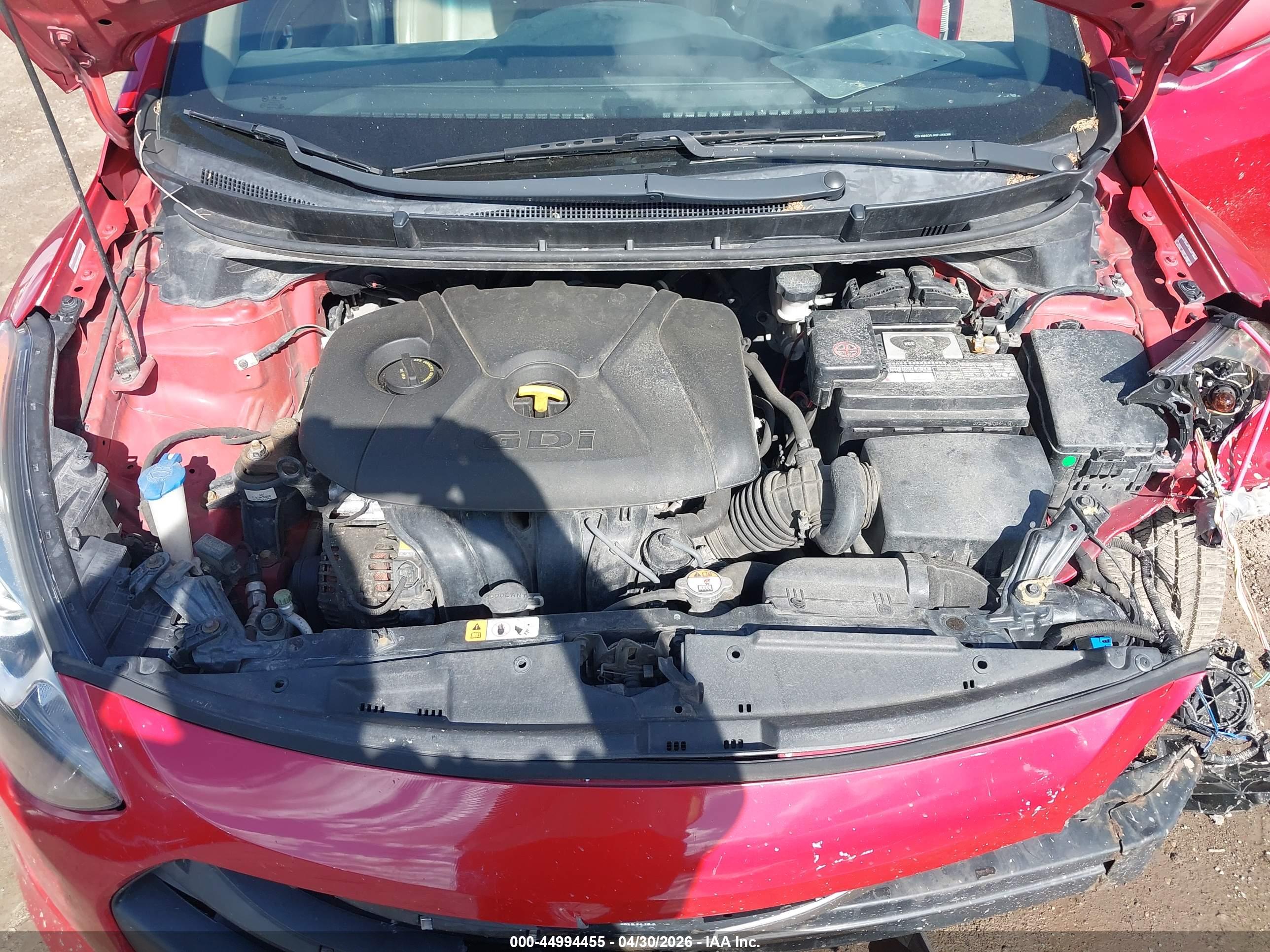 HYUNDAI ELANTRA image 10