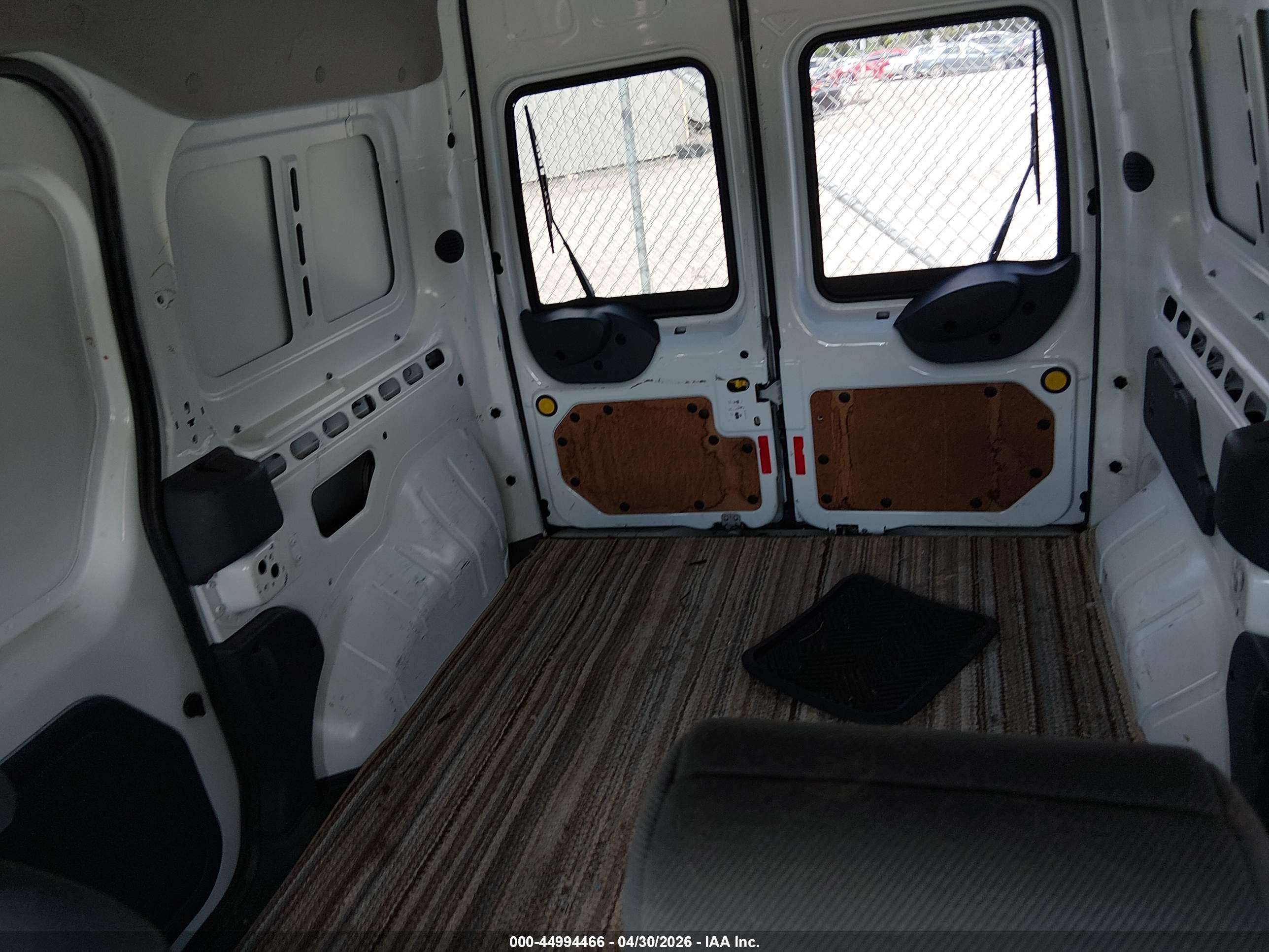 FORD TRANSIT image 8