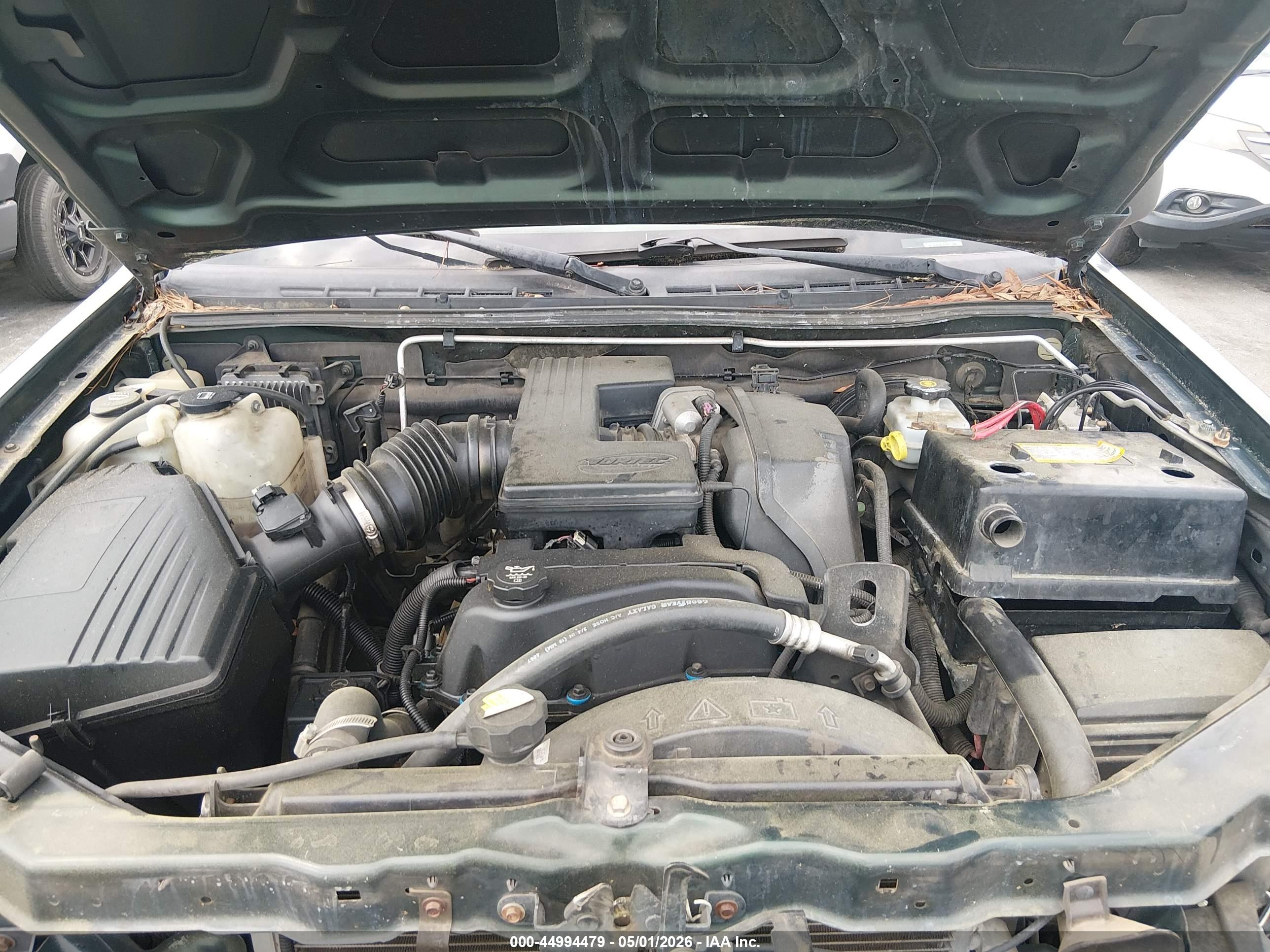 CHEVROLET COLORADO image 10