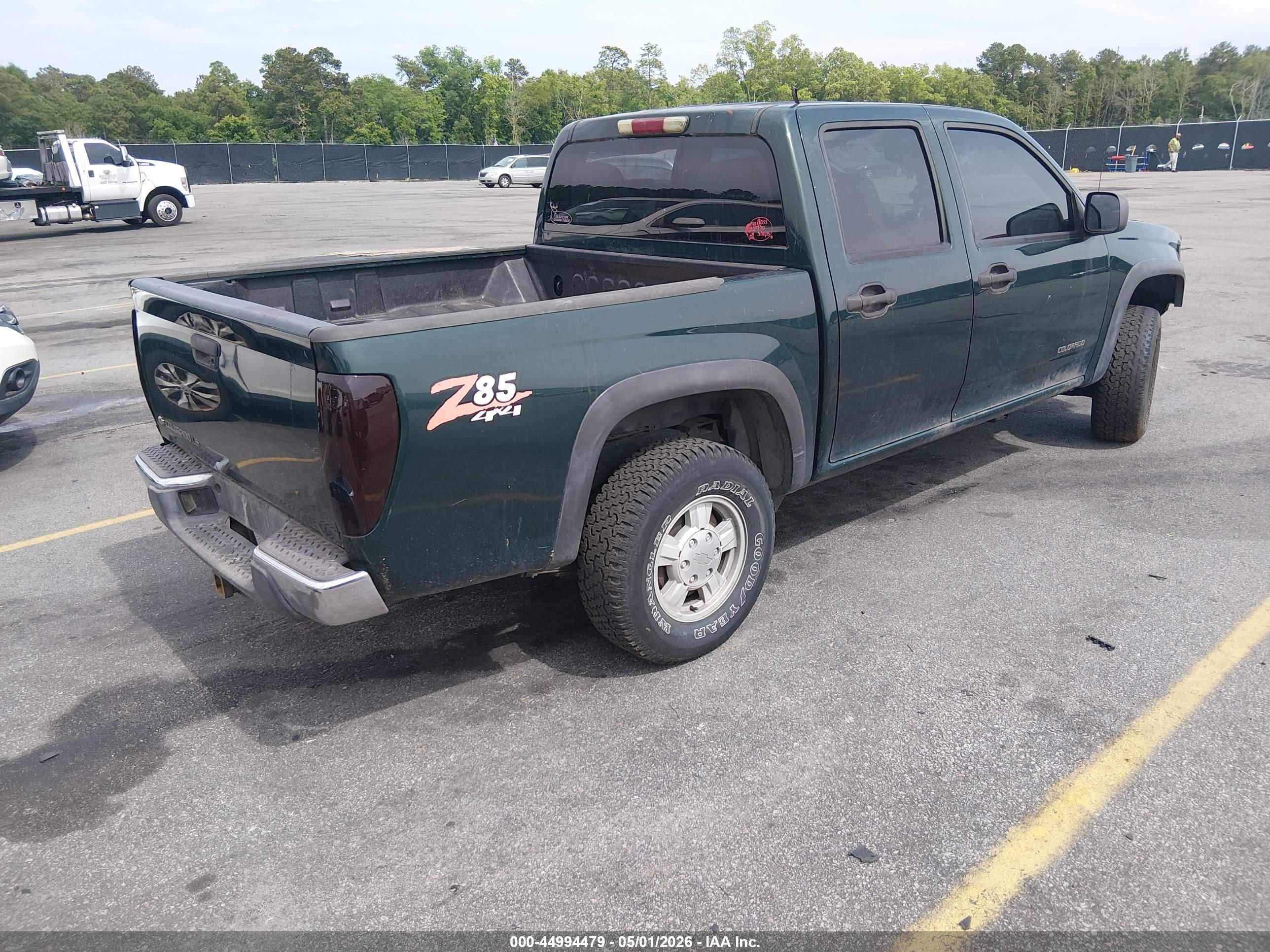 CHEVROLET COLORADO image 4