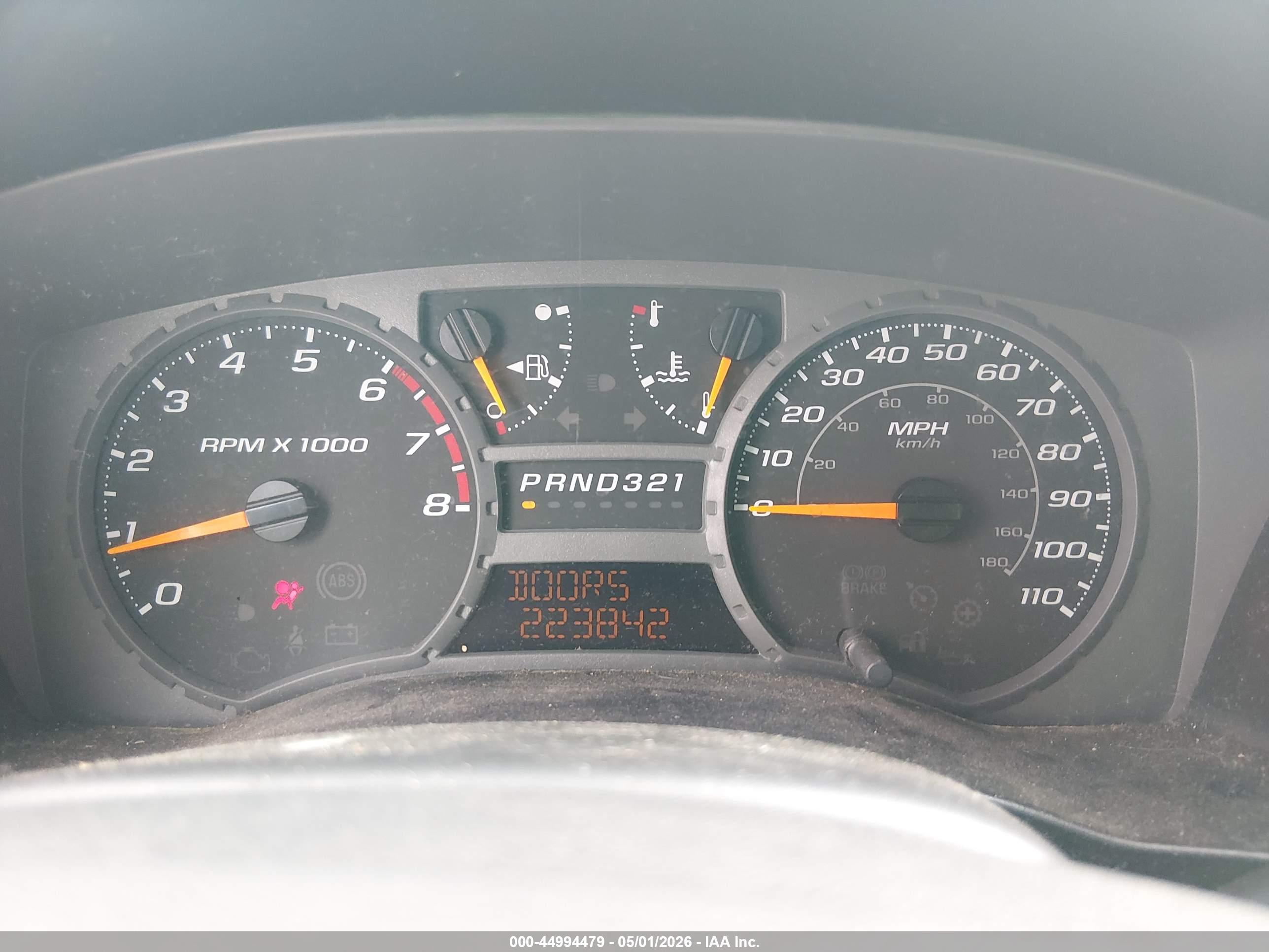 CHEVROLET COLORADO image 7