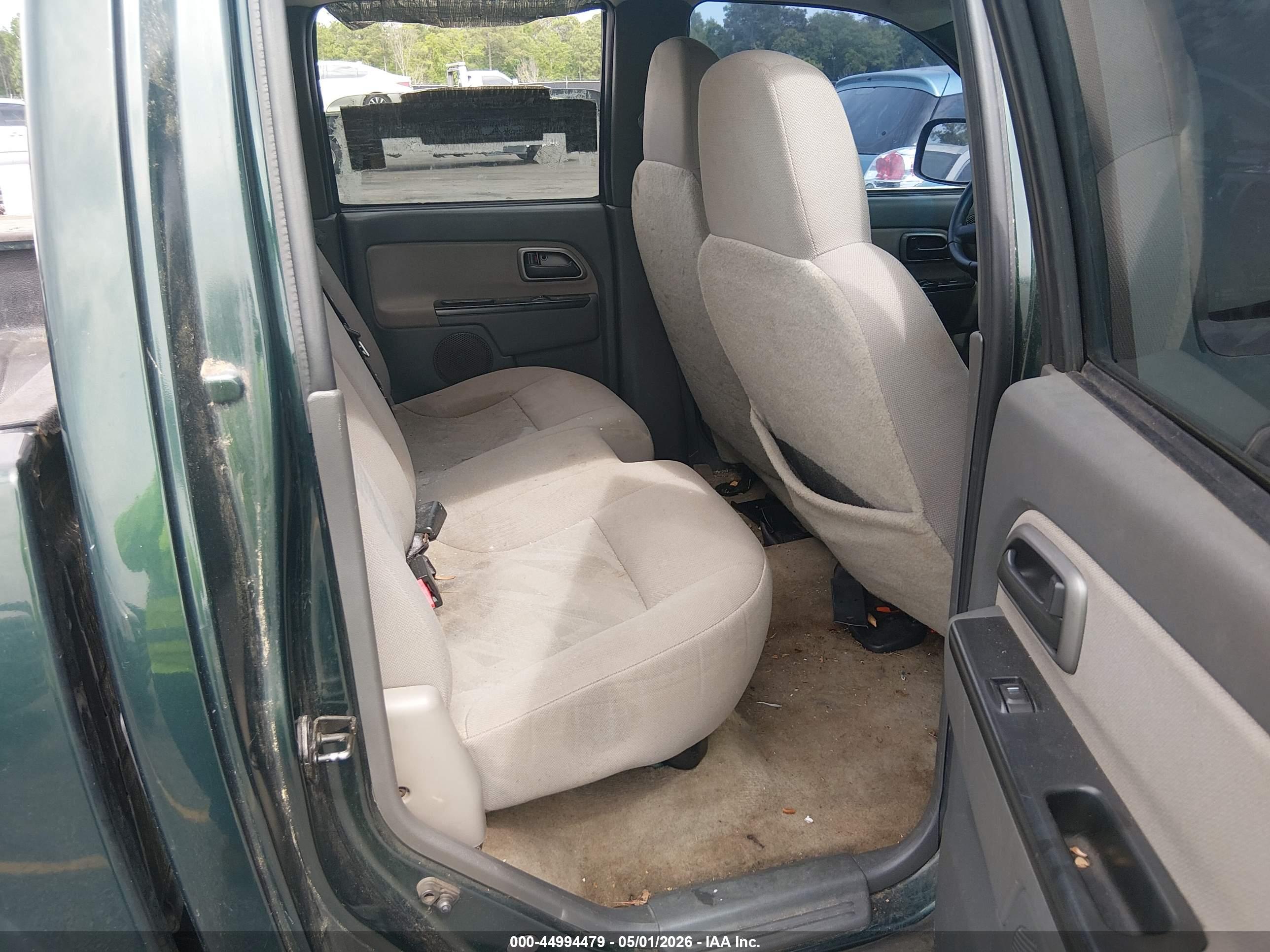 CHEVROLET COLORADO image 8