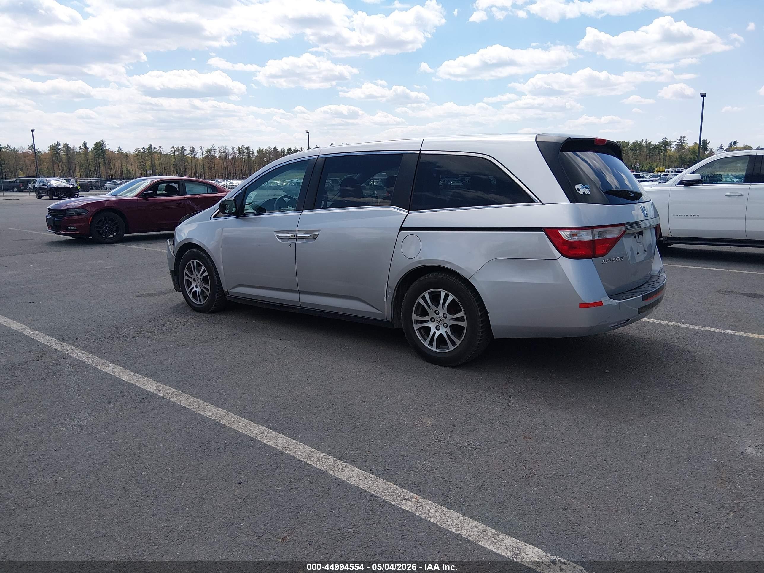 HONDA ODYSSEY image 3