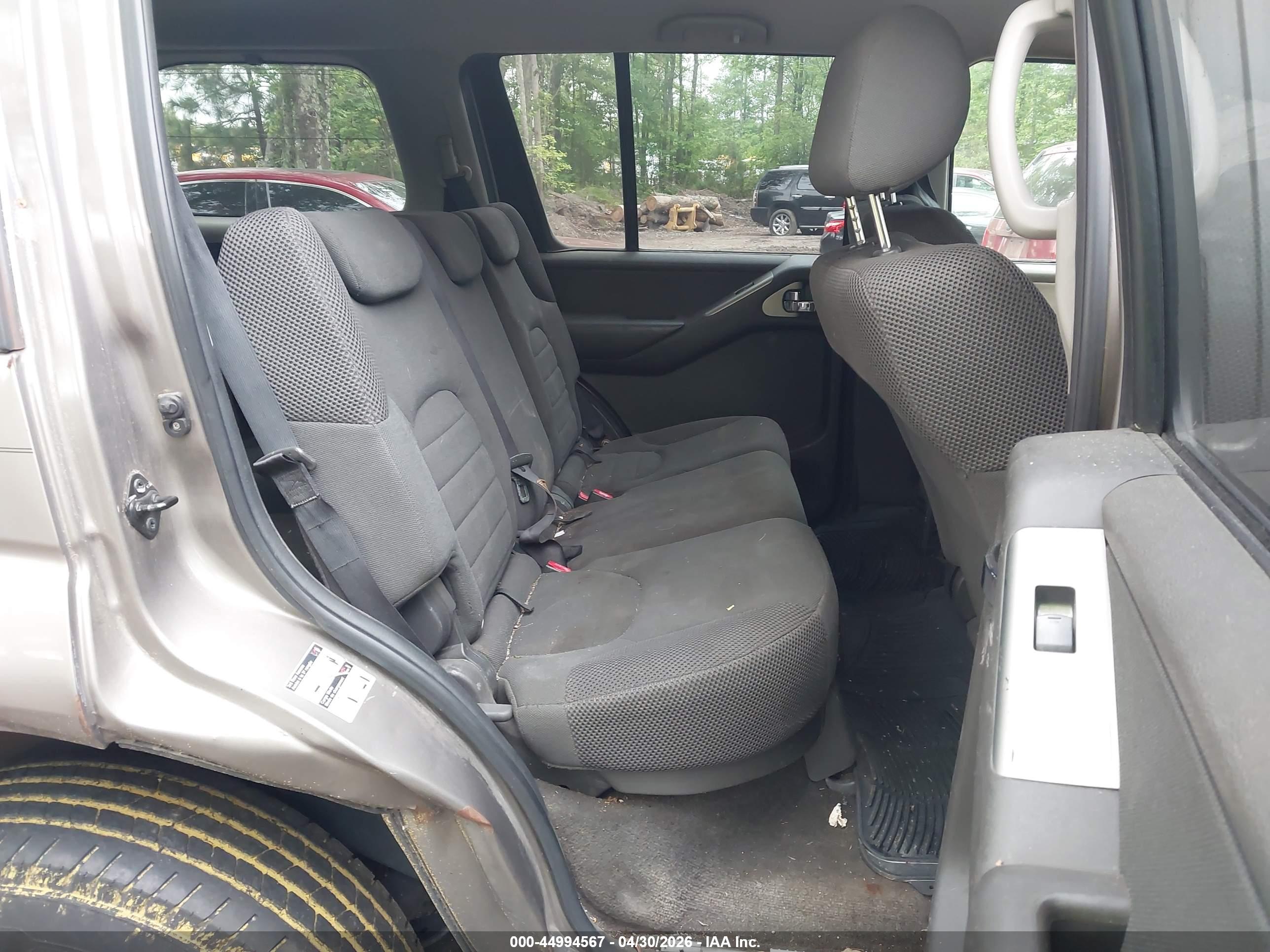 NISSAN PATHFINDER image 8
