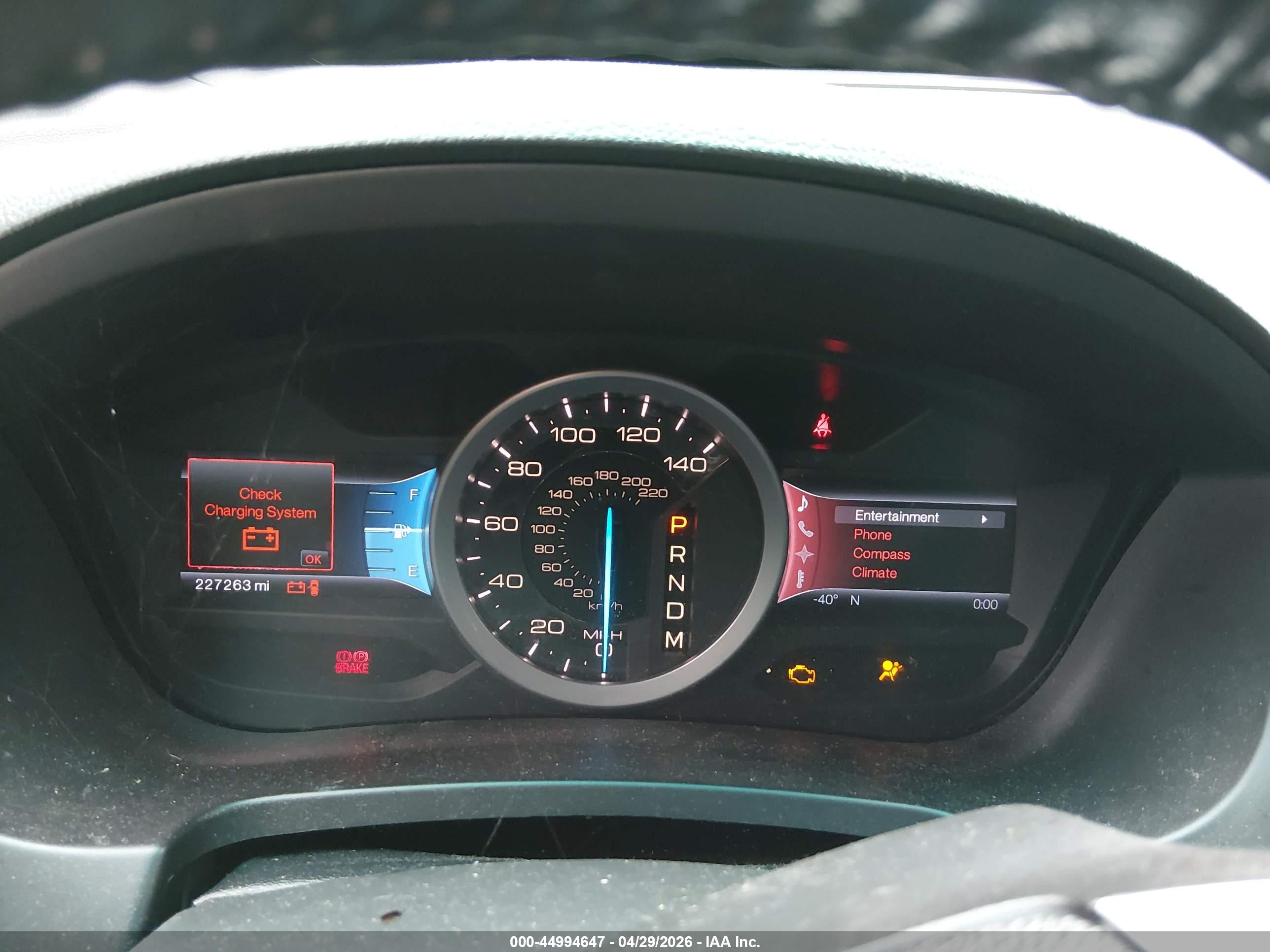 FORD EXPLORER image 7