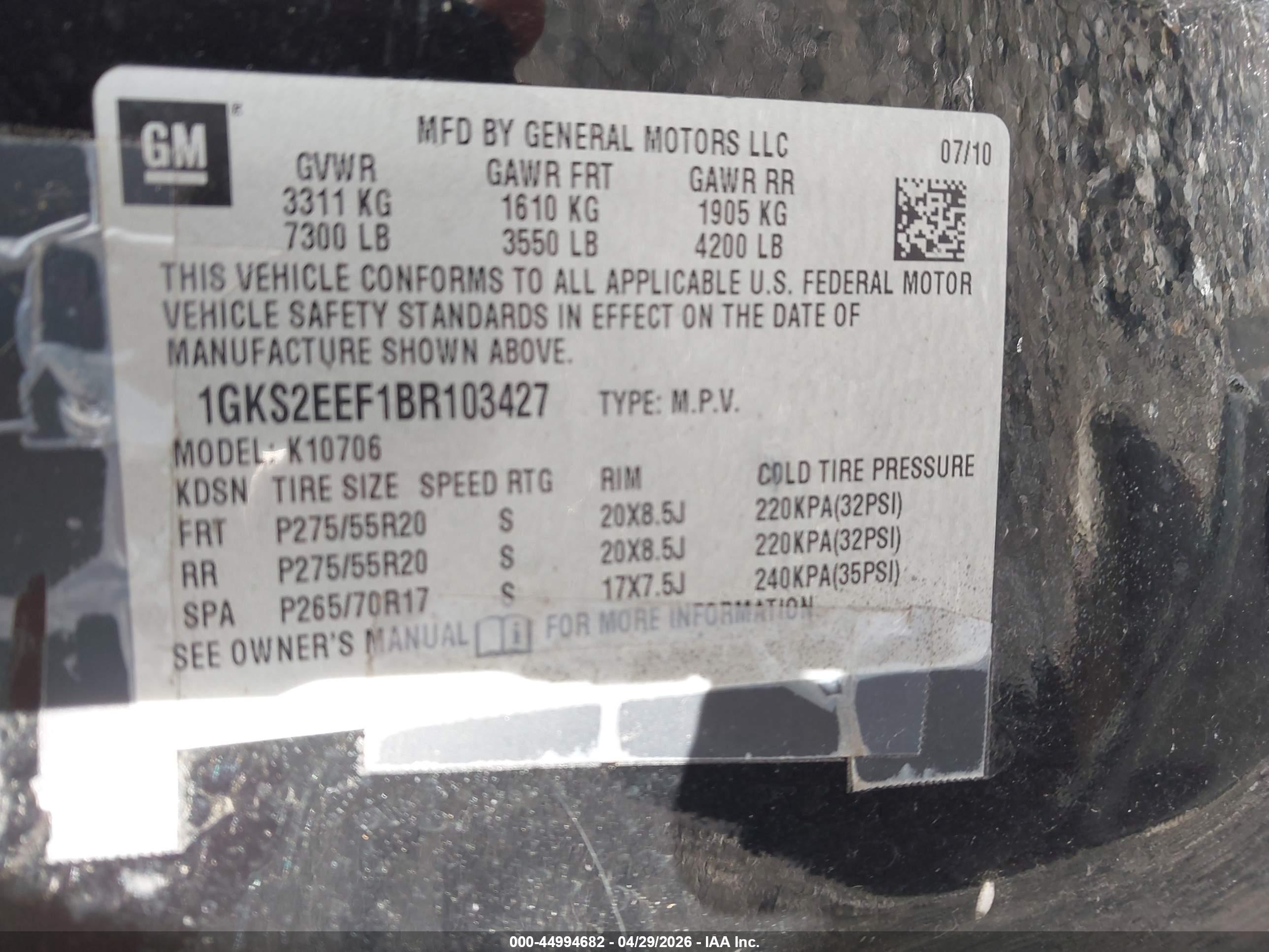 GMC YUKON image 9