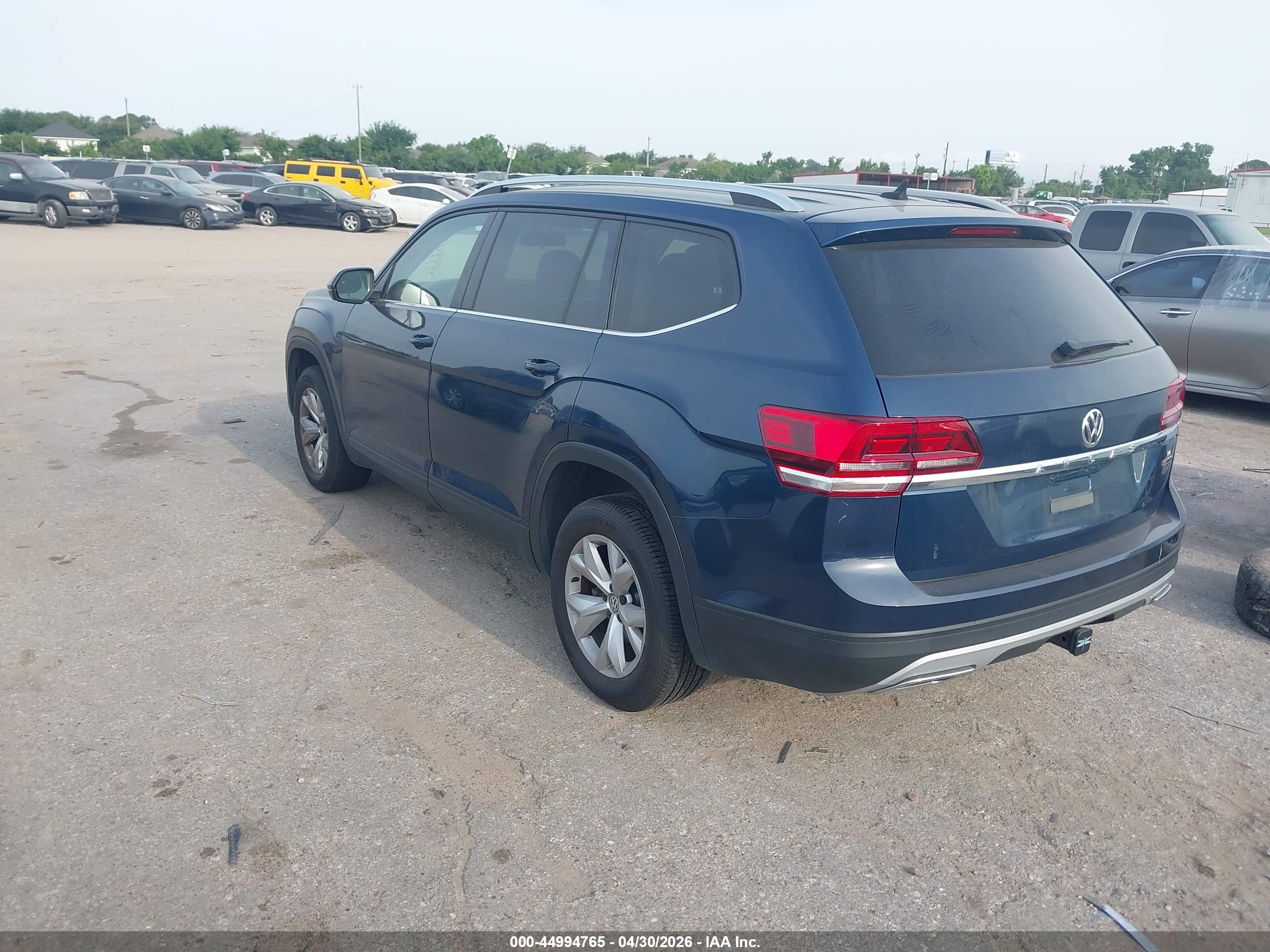 VOLKSWAGEN ATLAS image 3