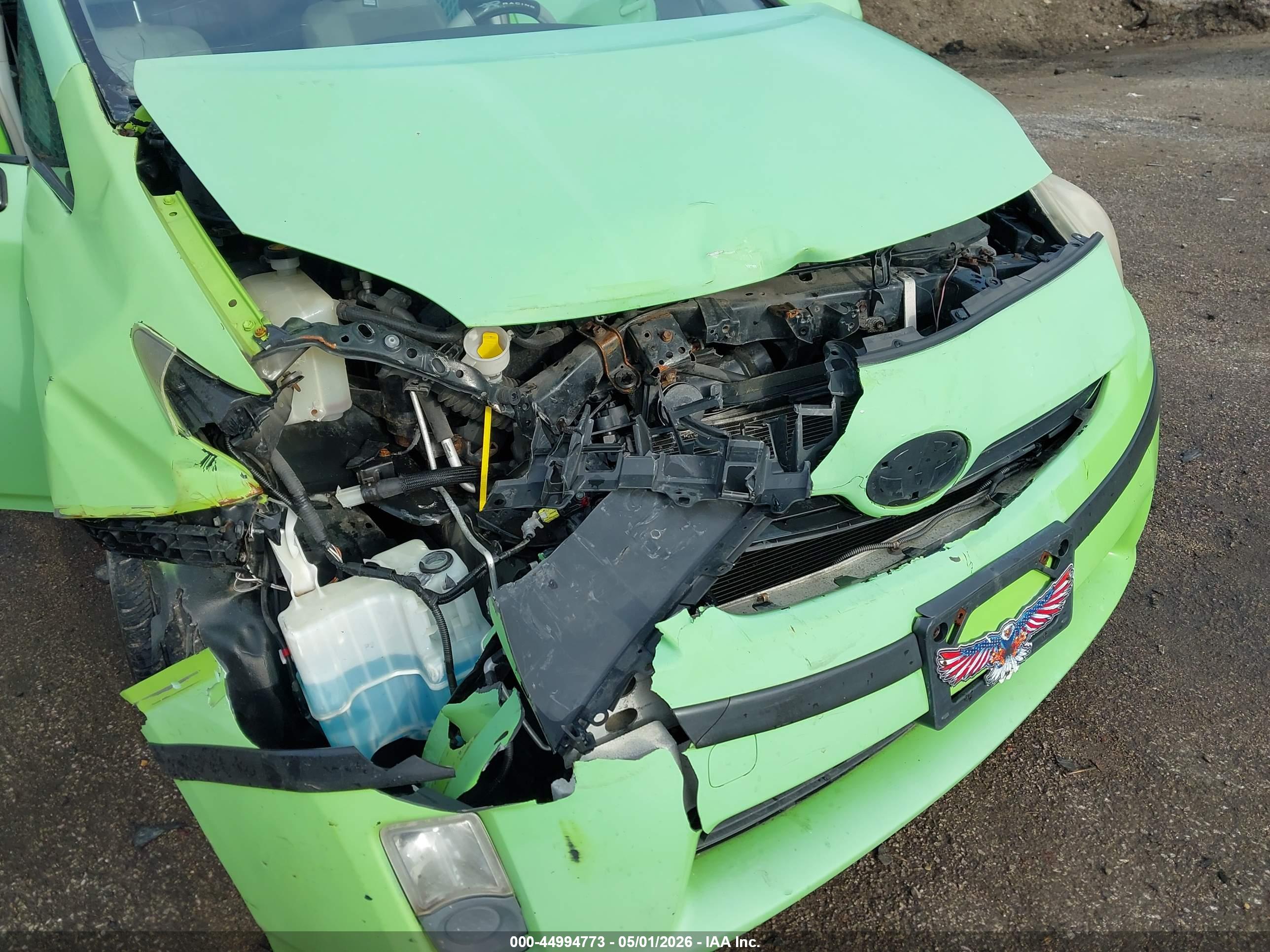 TOYOTA PRIUS image 6
