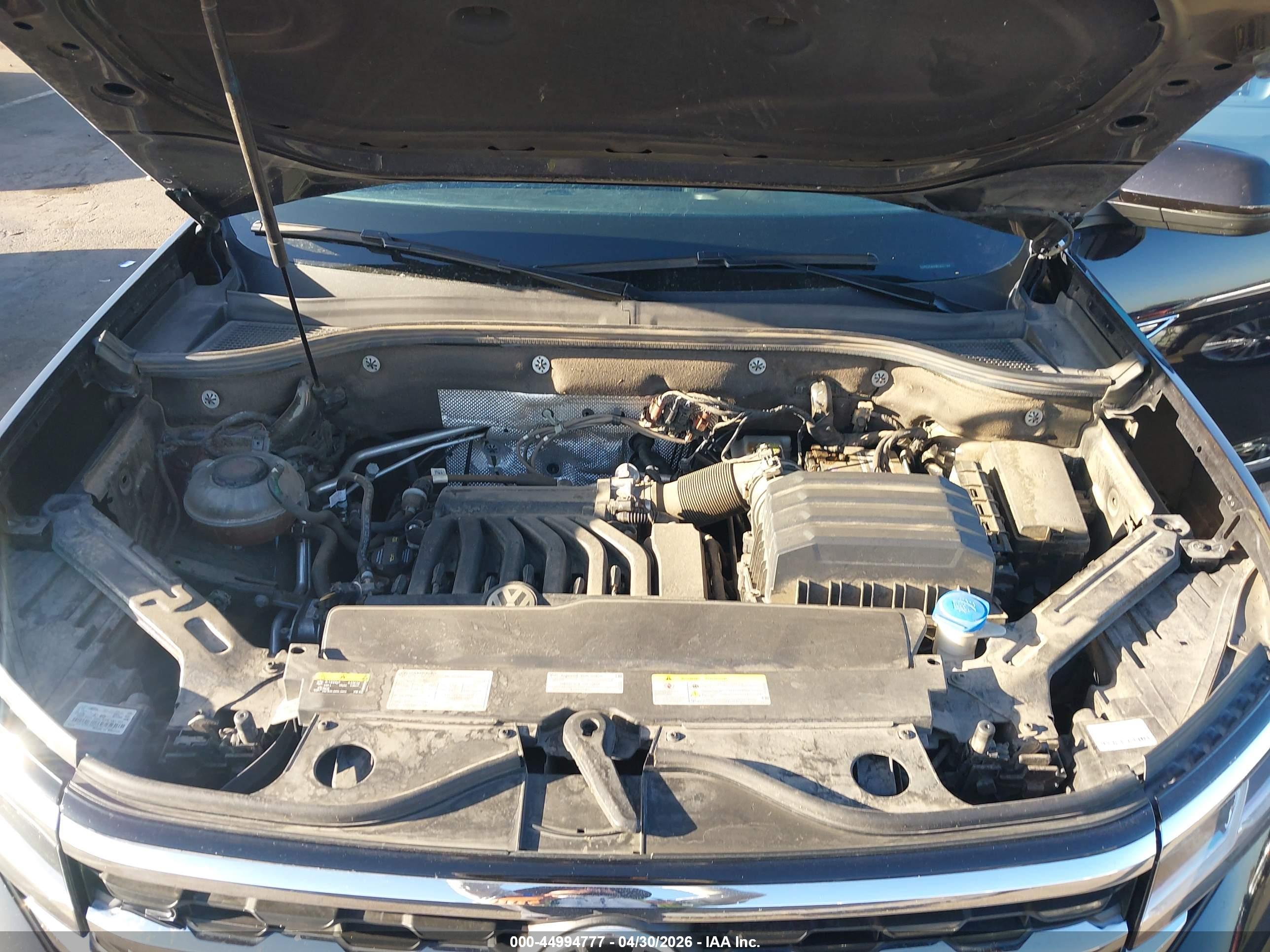 VOLKSWAGEN ATLAS image 10