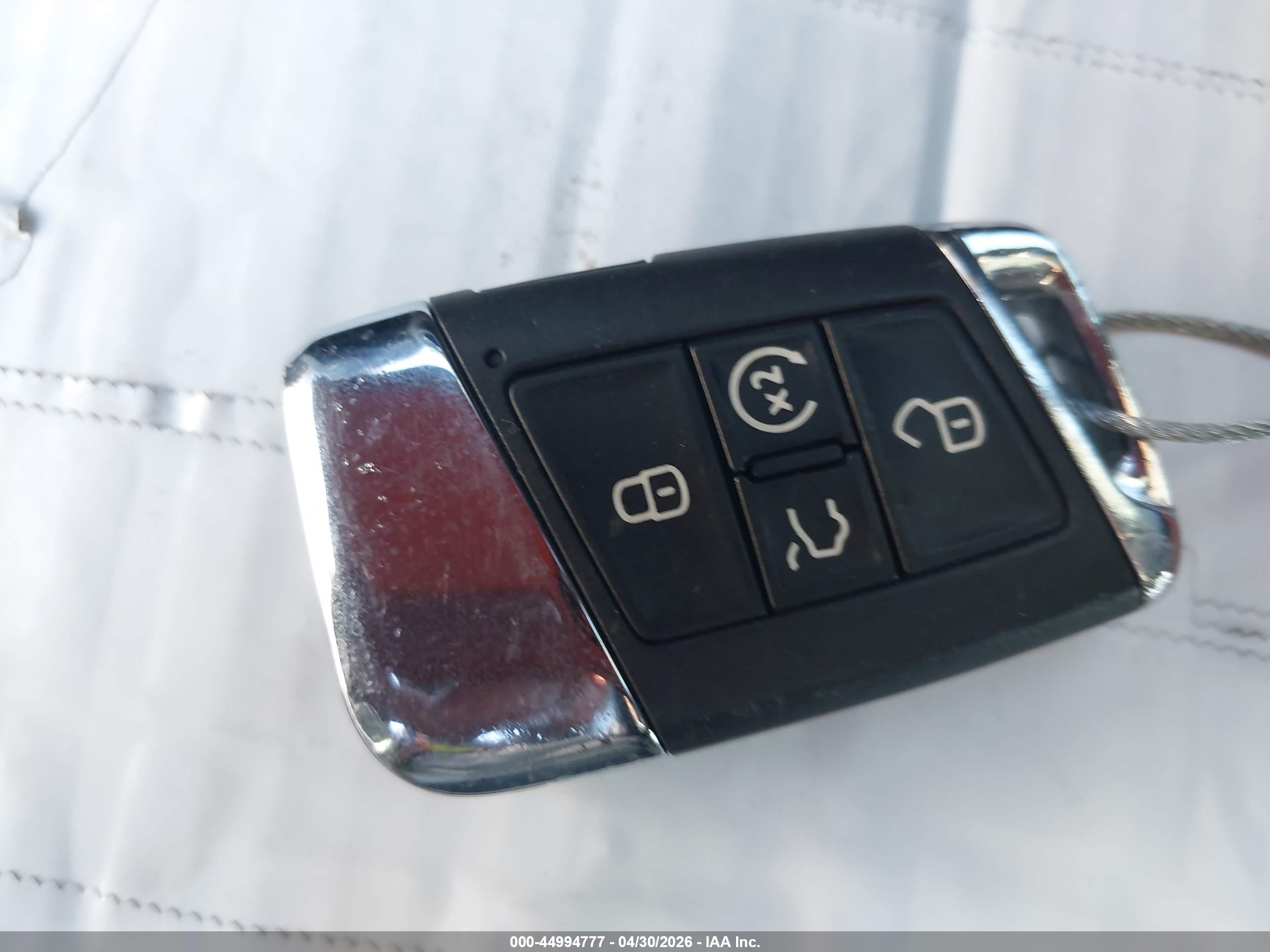 VOLKSWAGEN ATLAS image 11