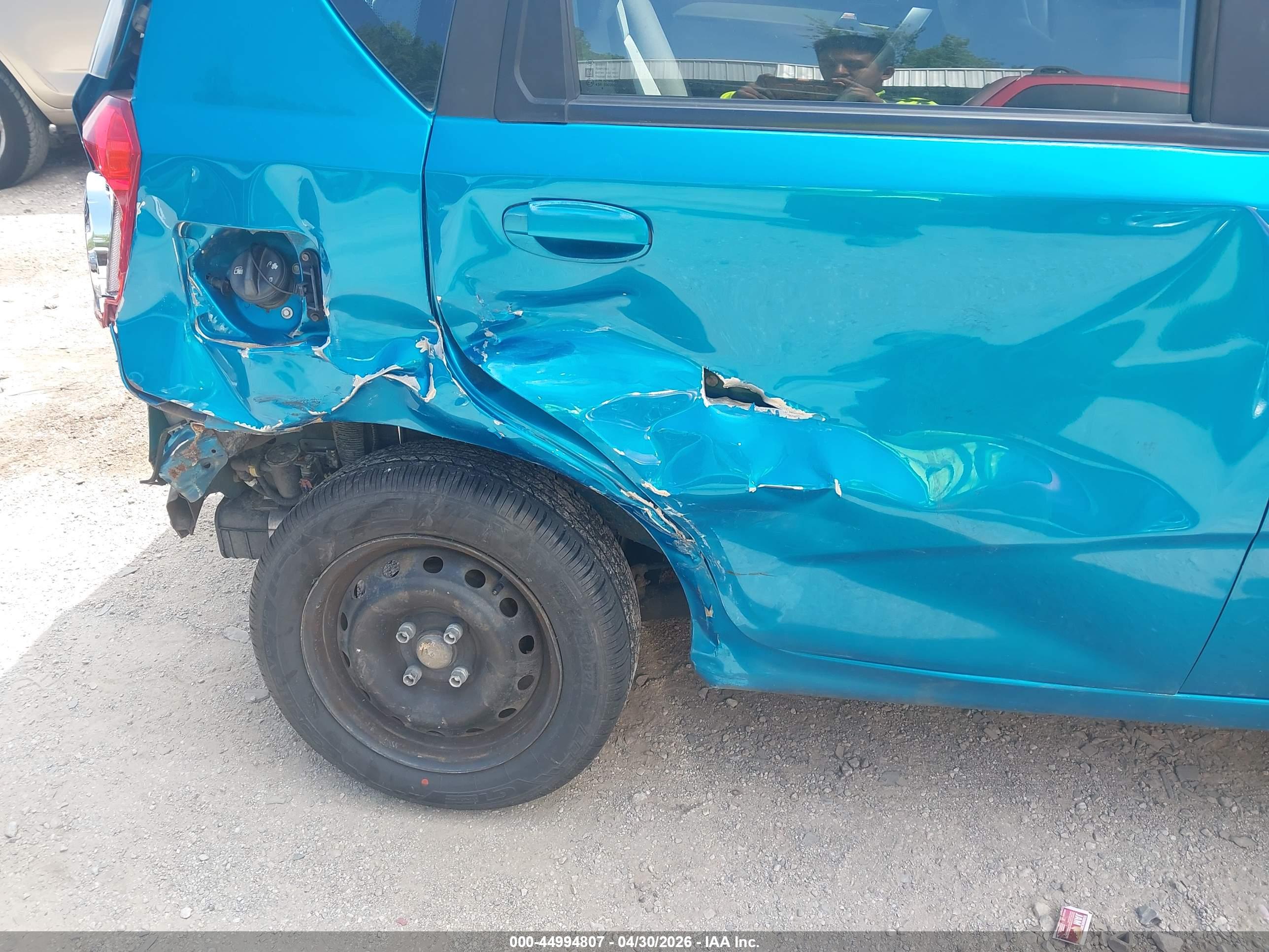CHEVROLET AVEO image 6