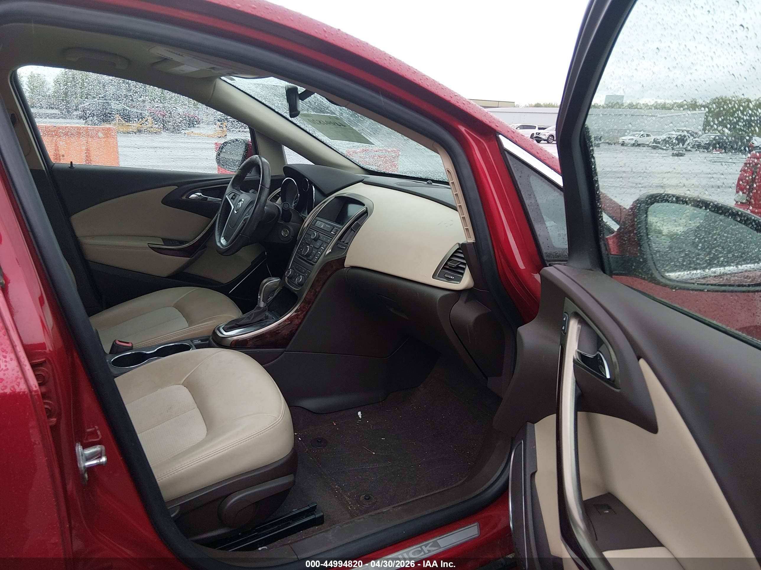 BUICK VERANO image 5