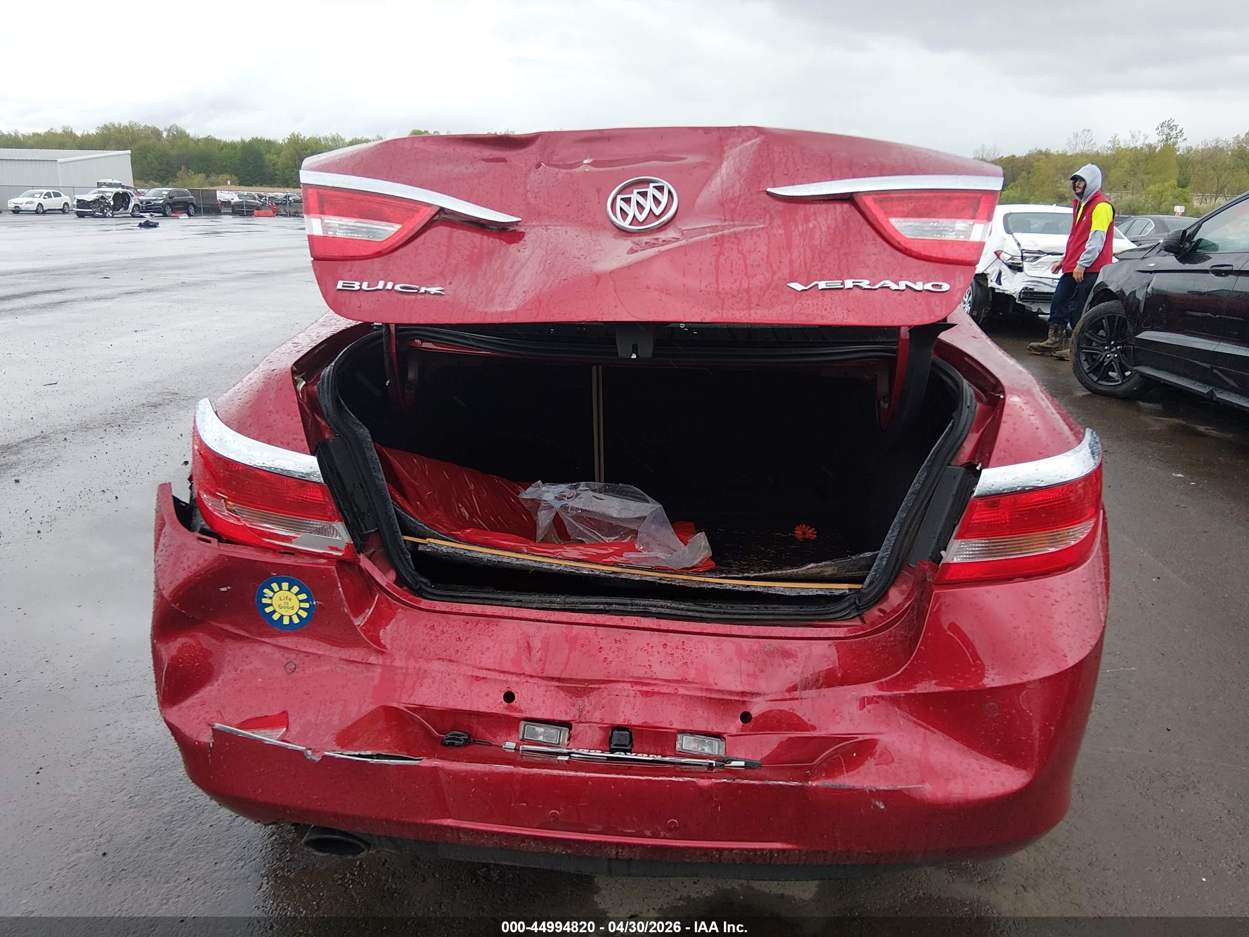 BUICK VERANO image 6