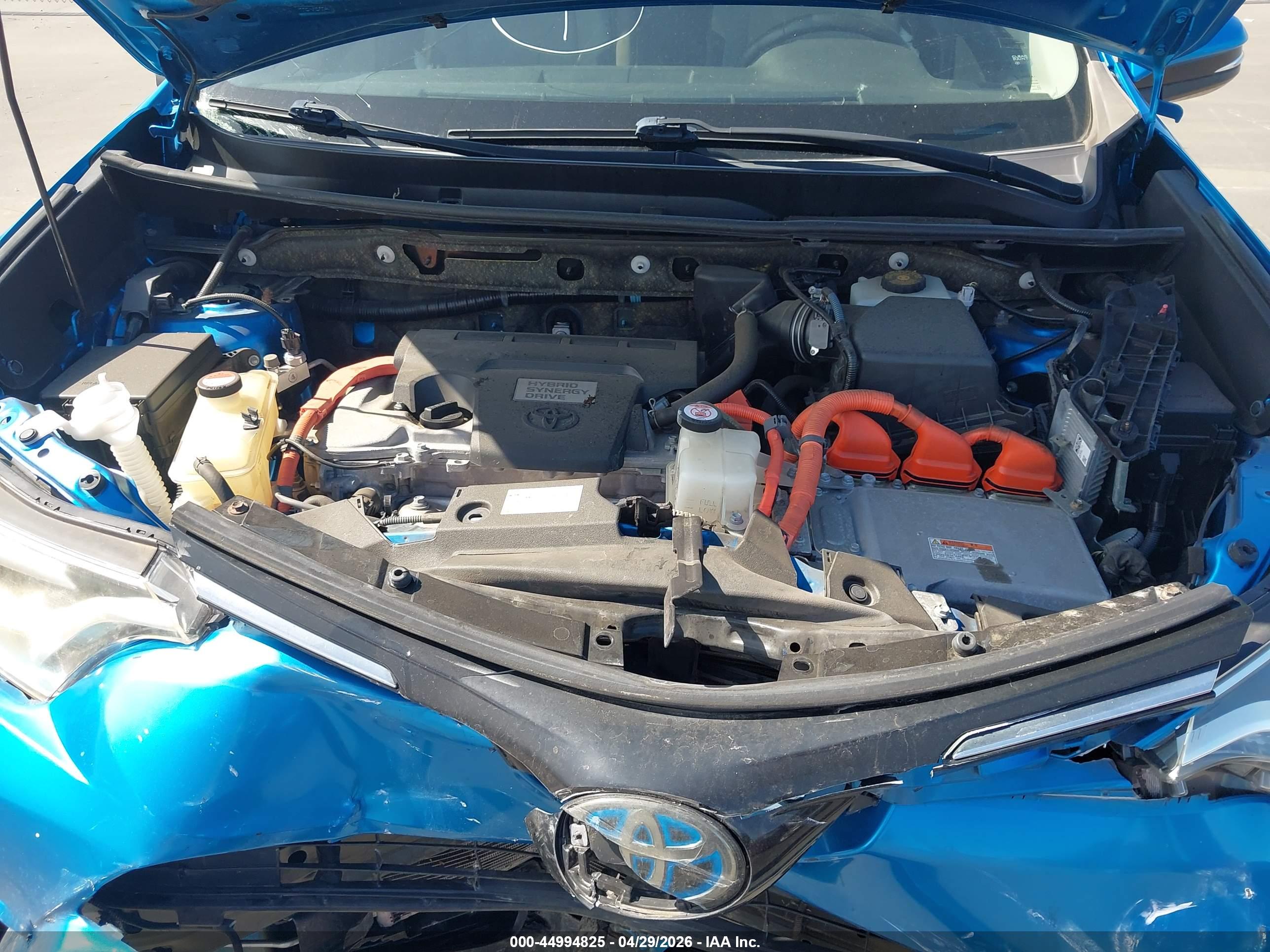TOYOTA RAV4 image 10