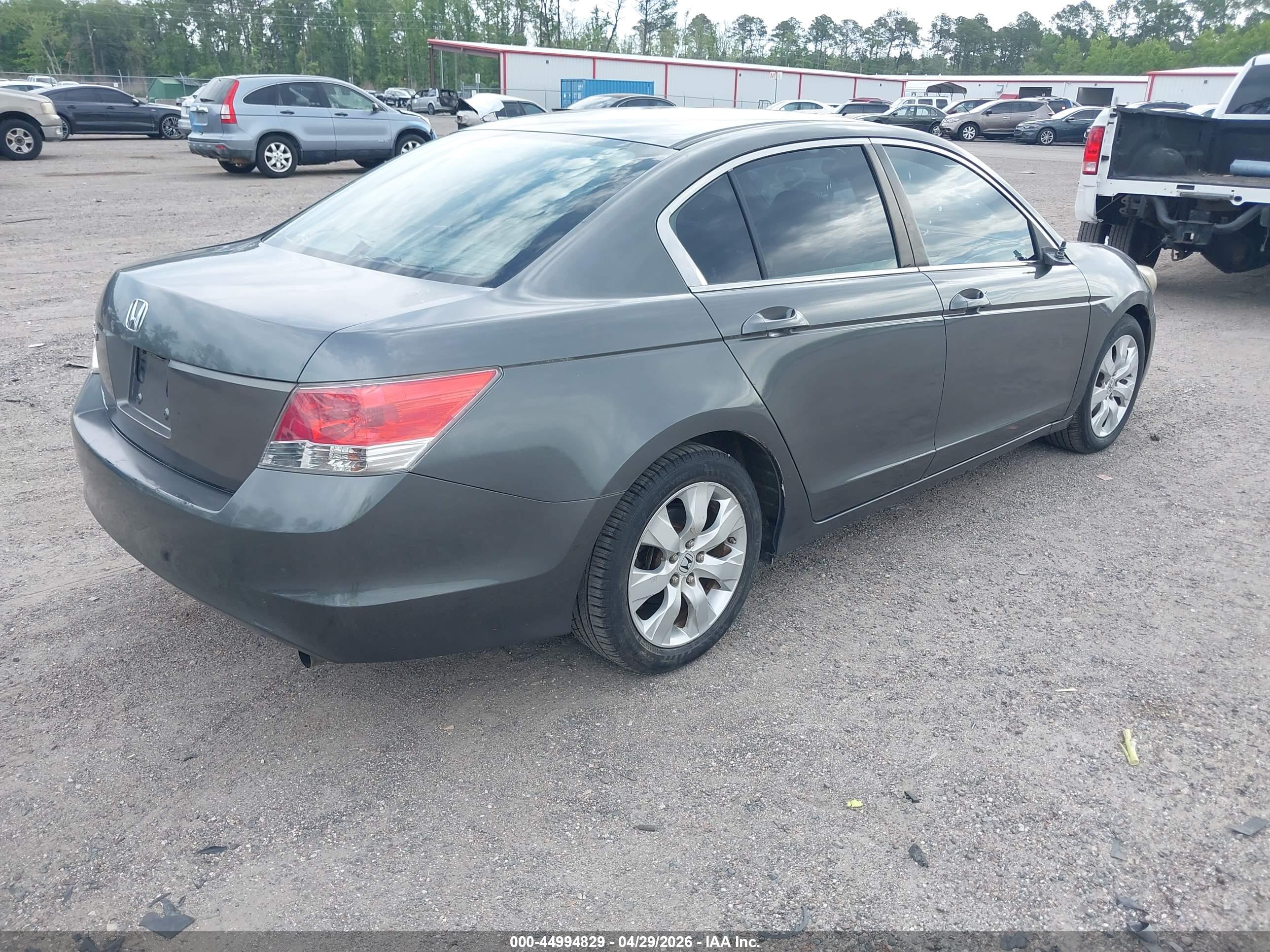HONDA ACCORD image 4