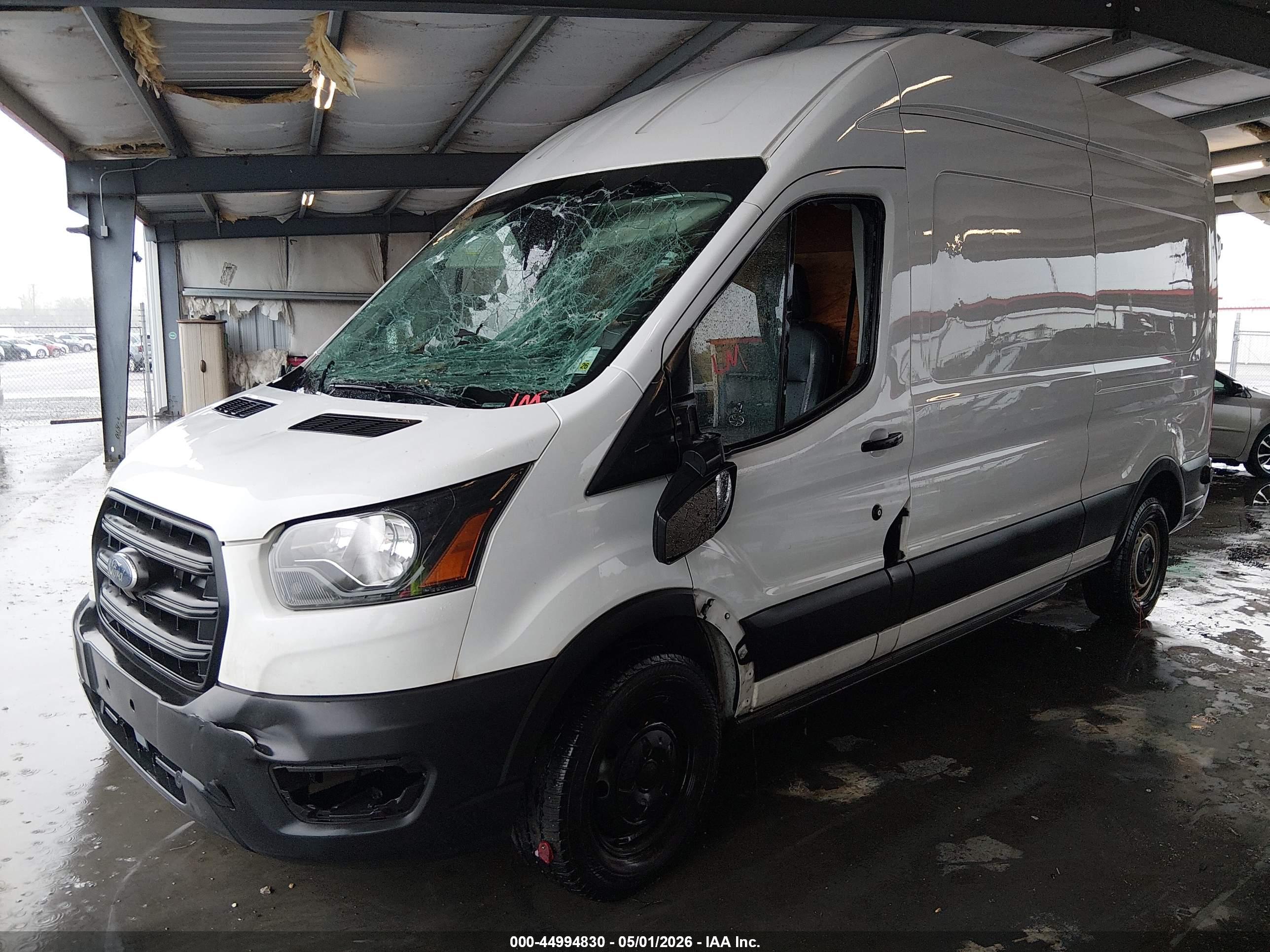 FORD TRANSIT image 2