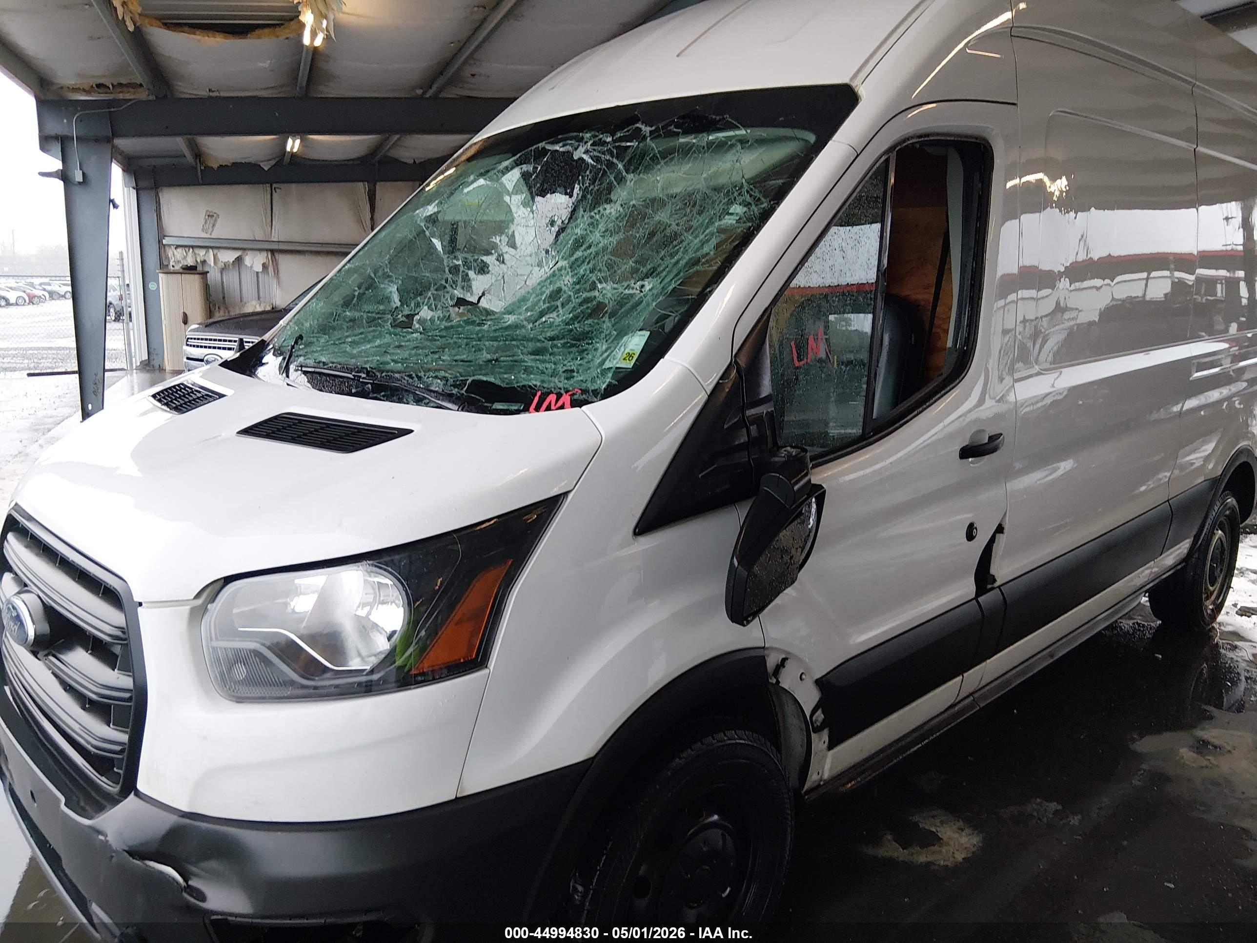 FORD TRANSIT image 6