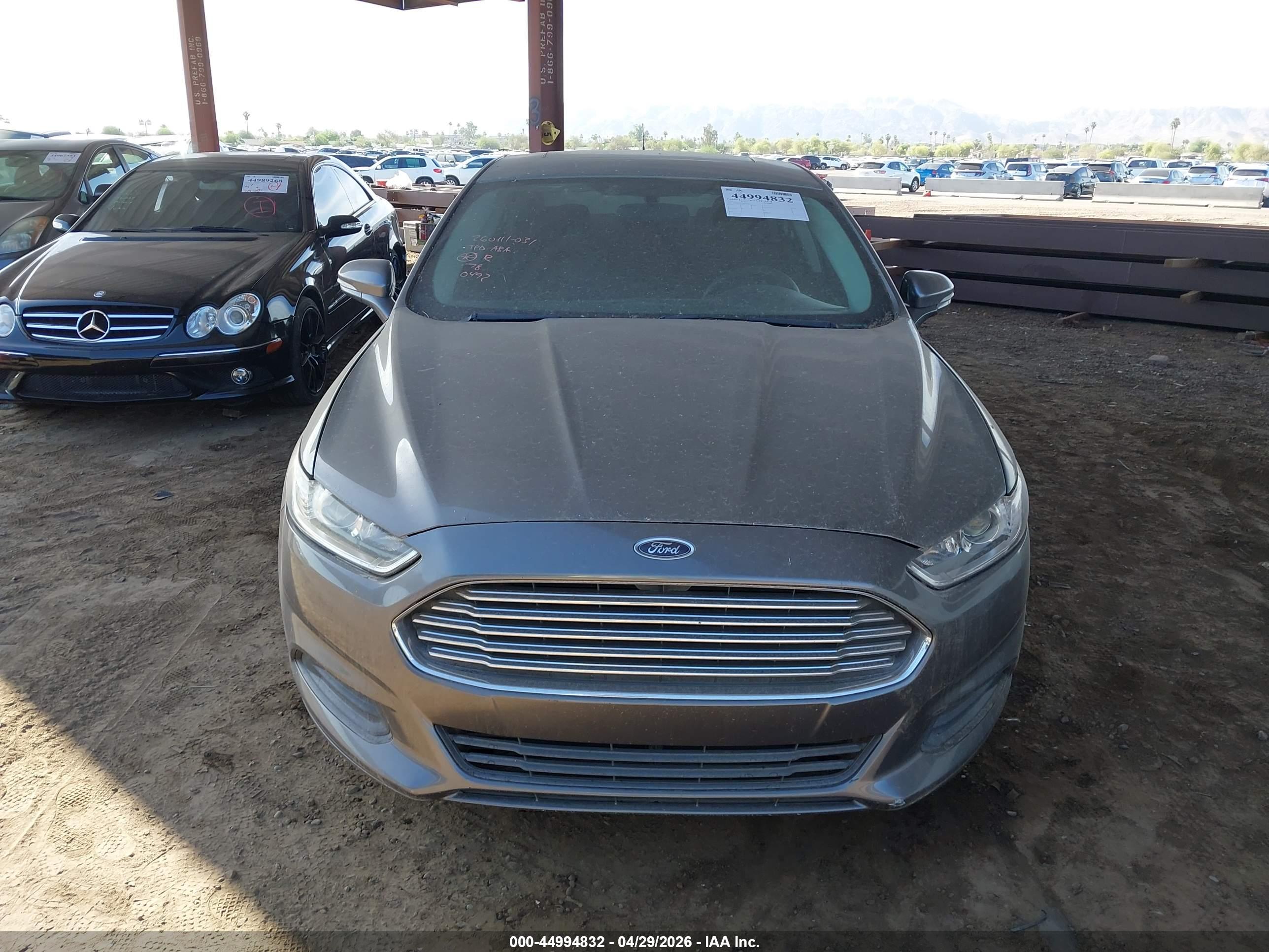 FORD FUSION image 6