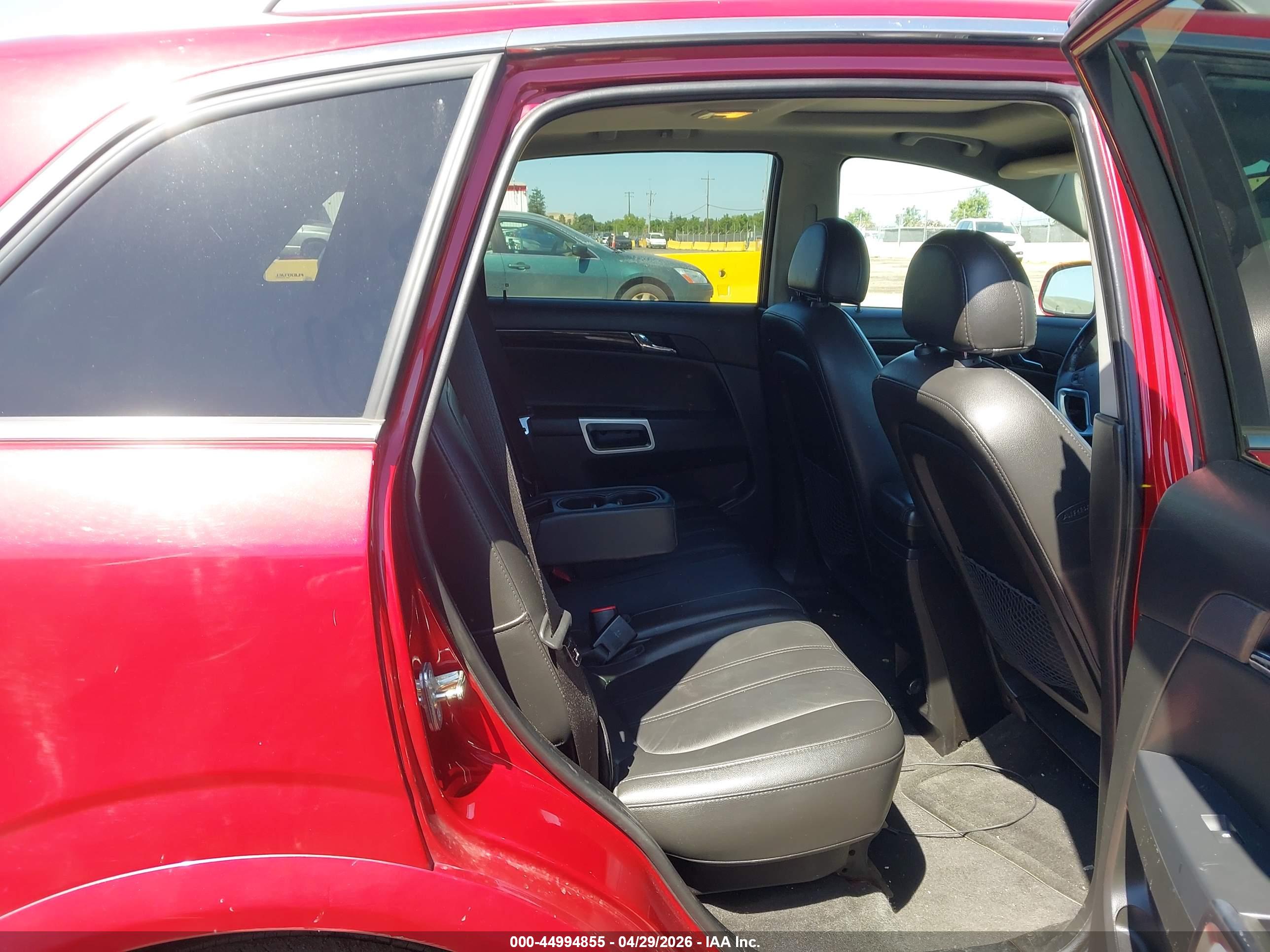 CHEVROLET CAPTIVA image 8