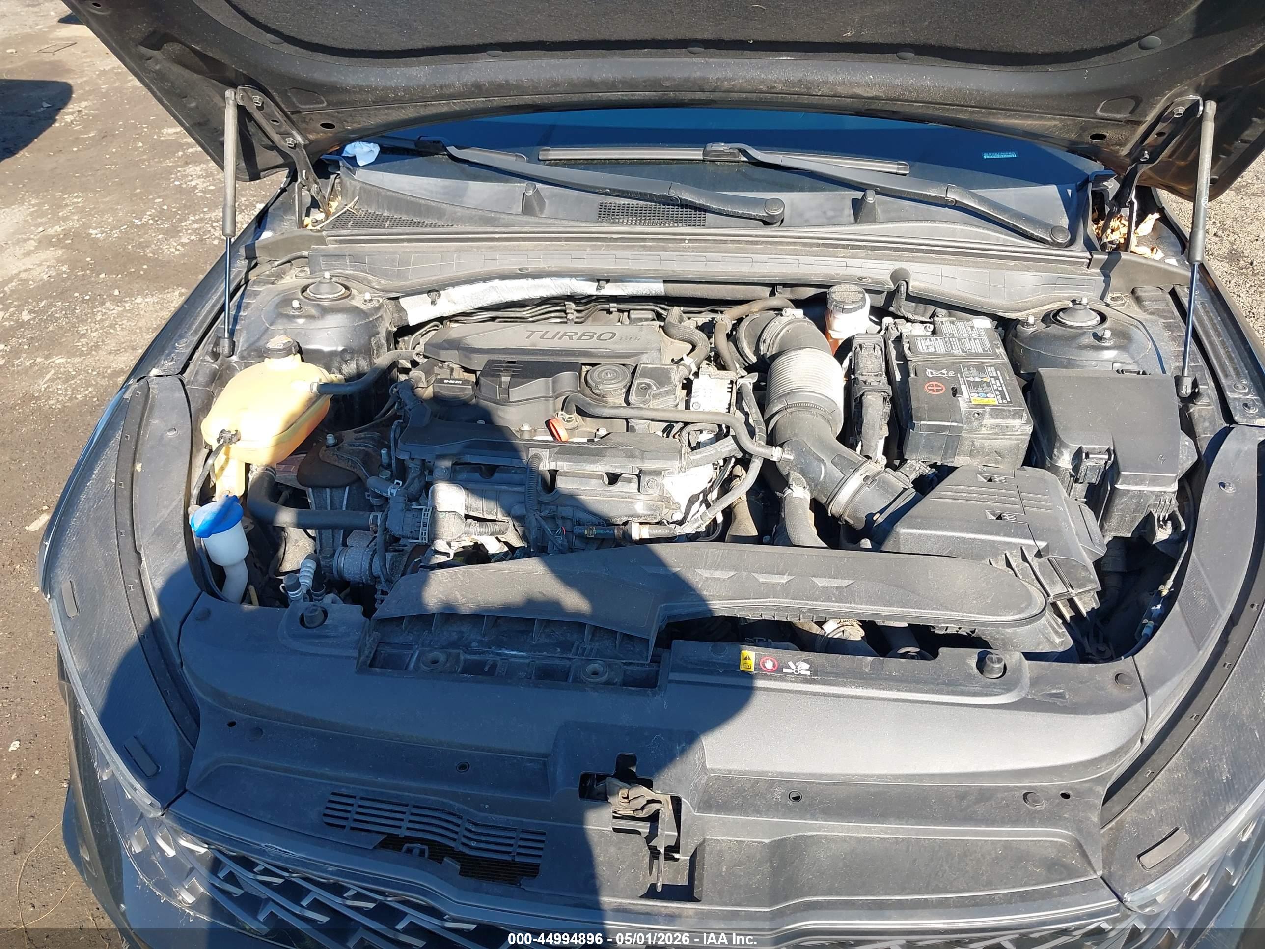 KIA K5 image 10