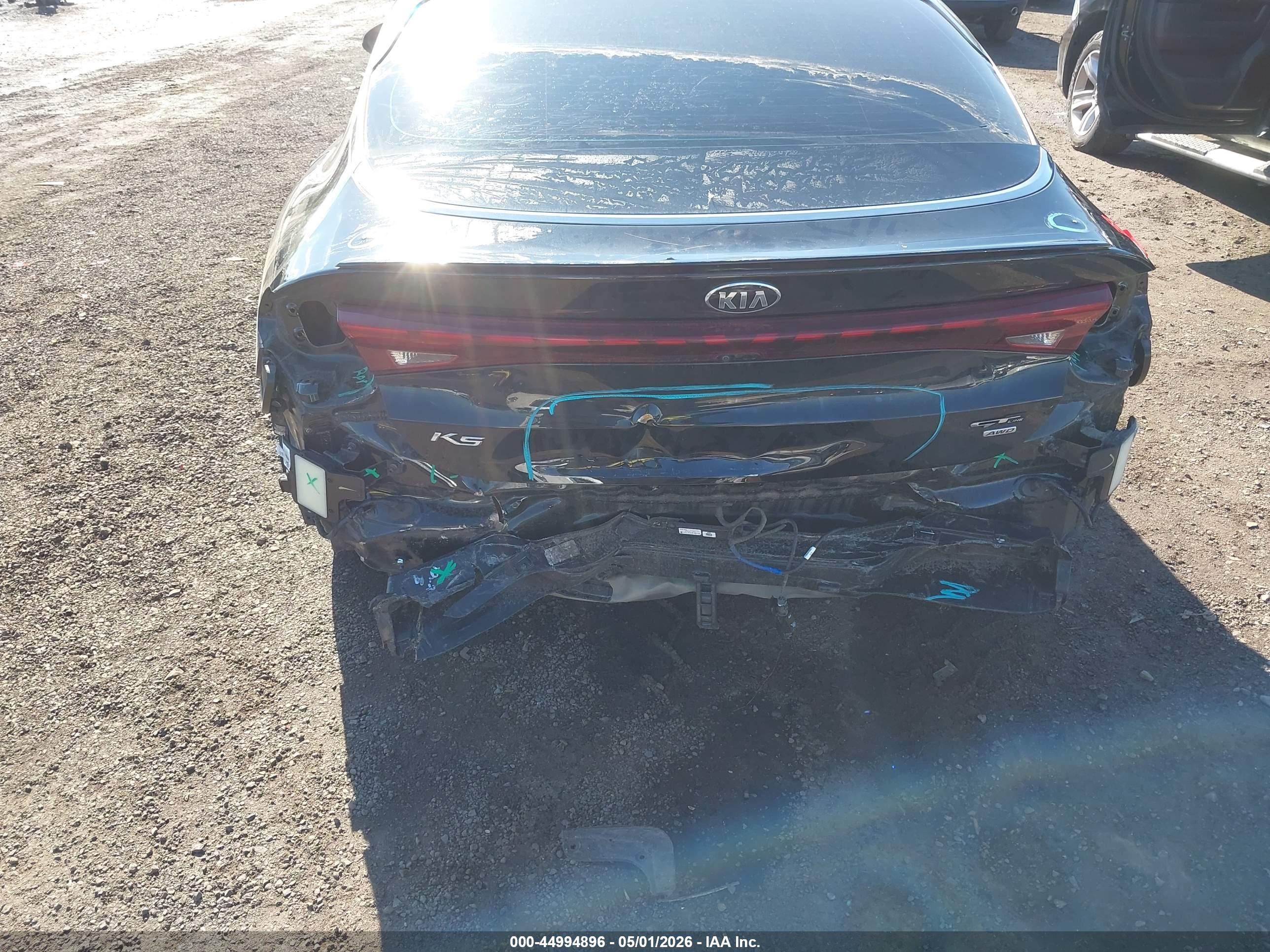 KIA K5 image 6