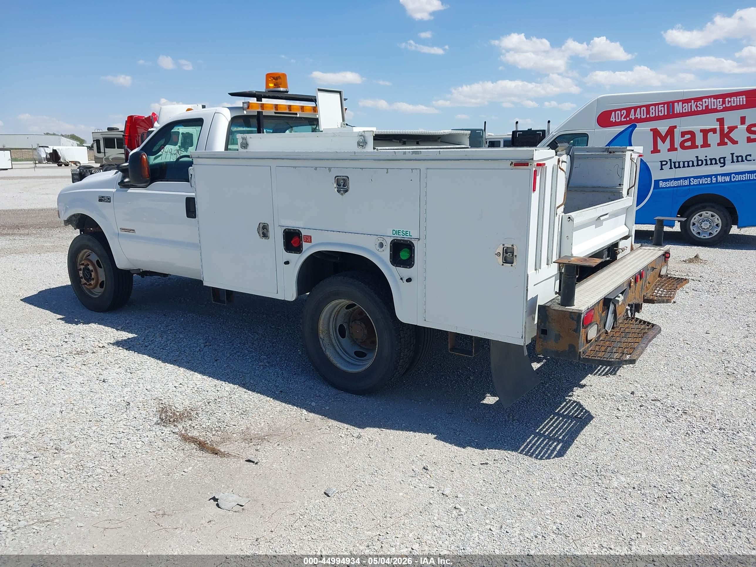 FORD F-450 image 3