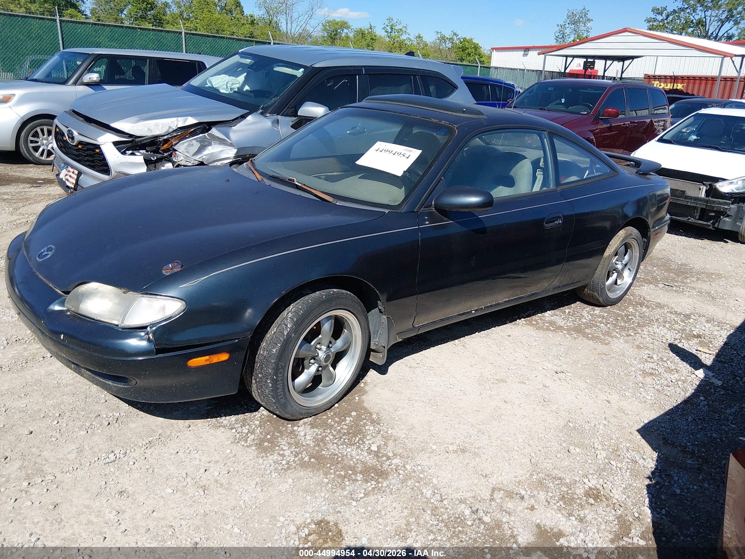 MAZDA MX-6 image 2