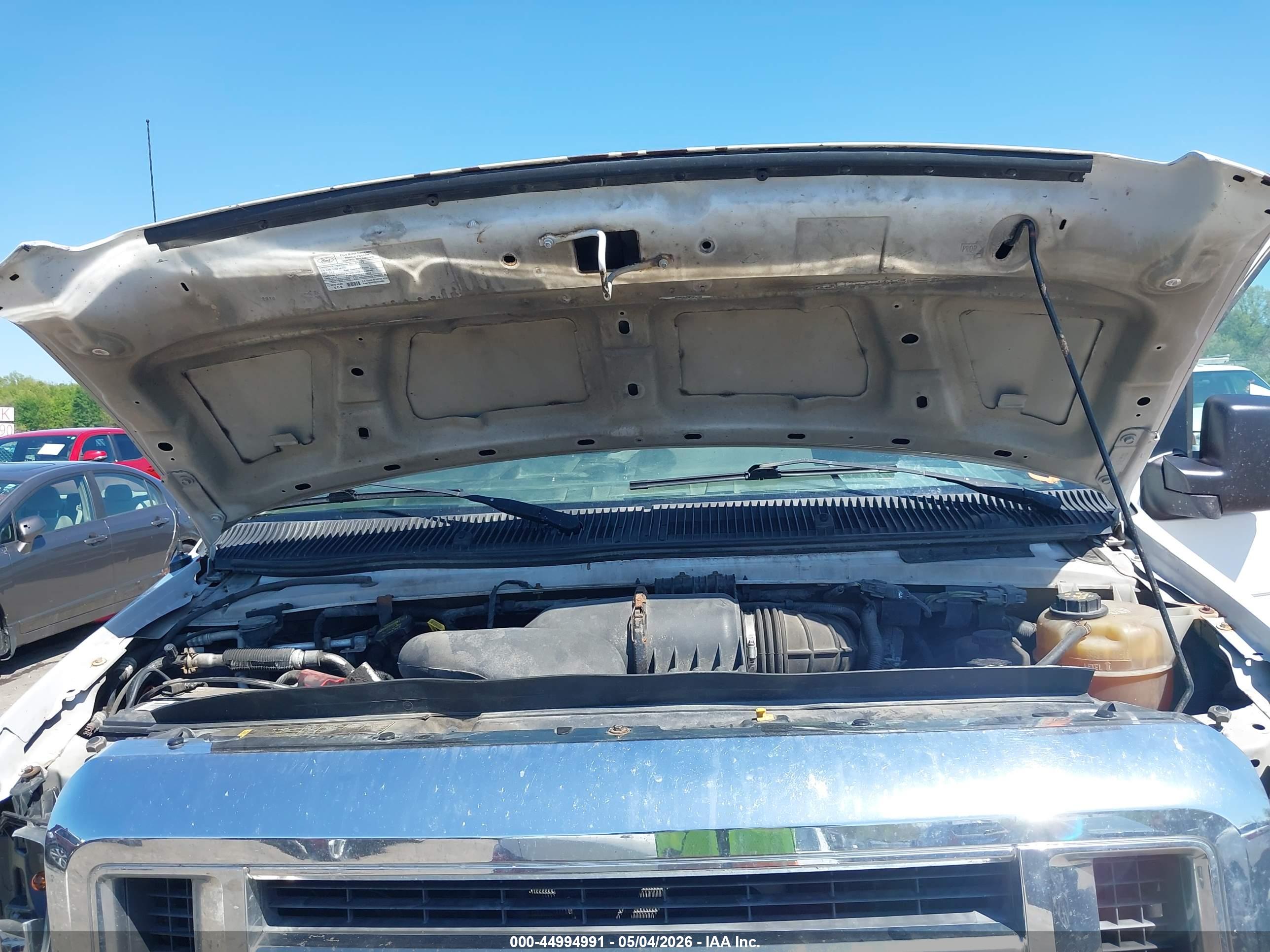 FORD E-350 image 10