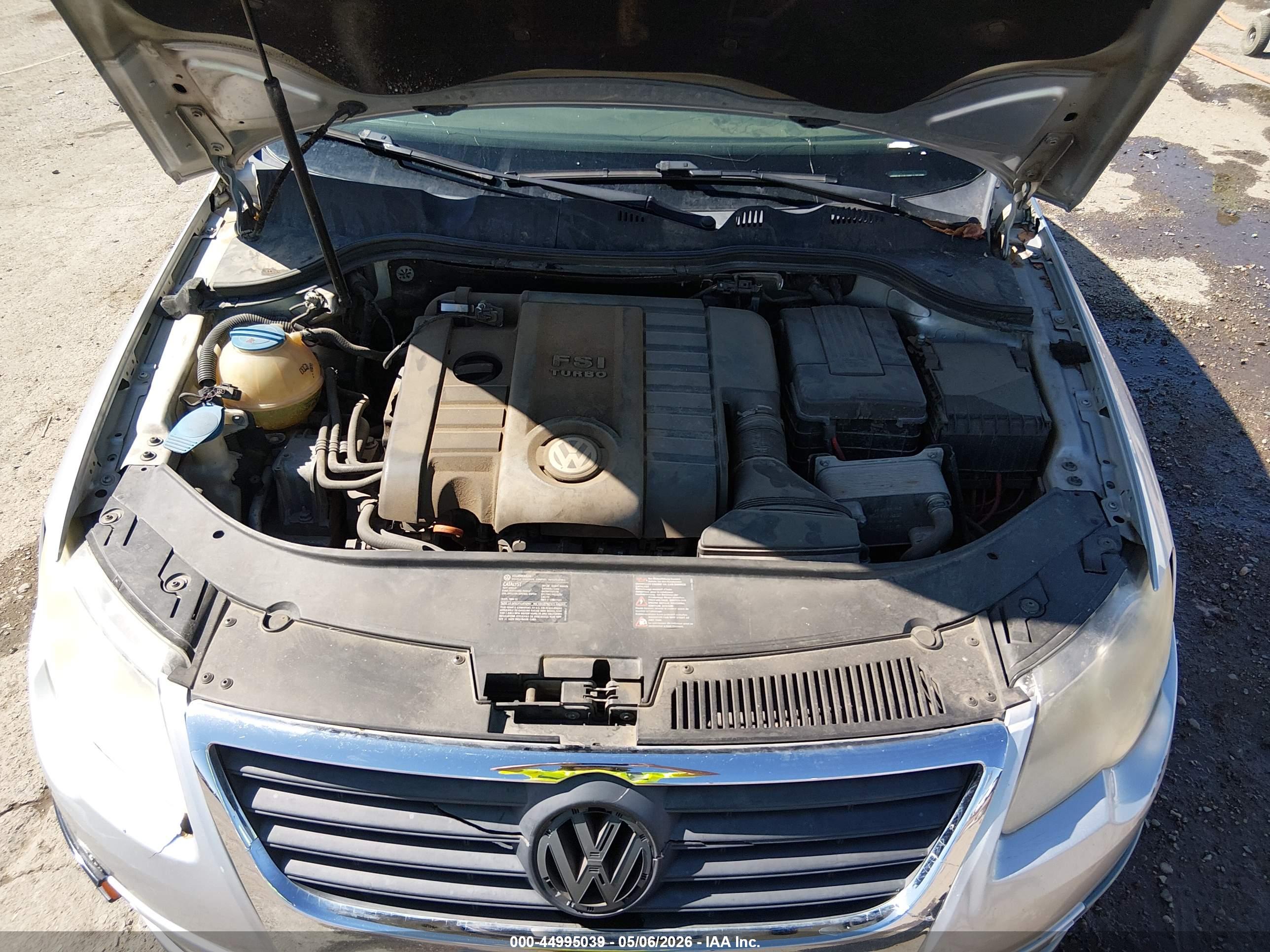 VOLKSWAGEN PASSAT image 10