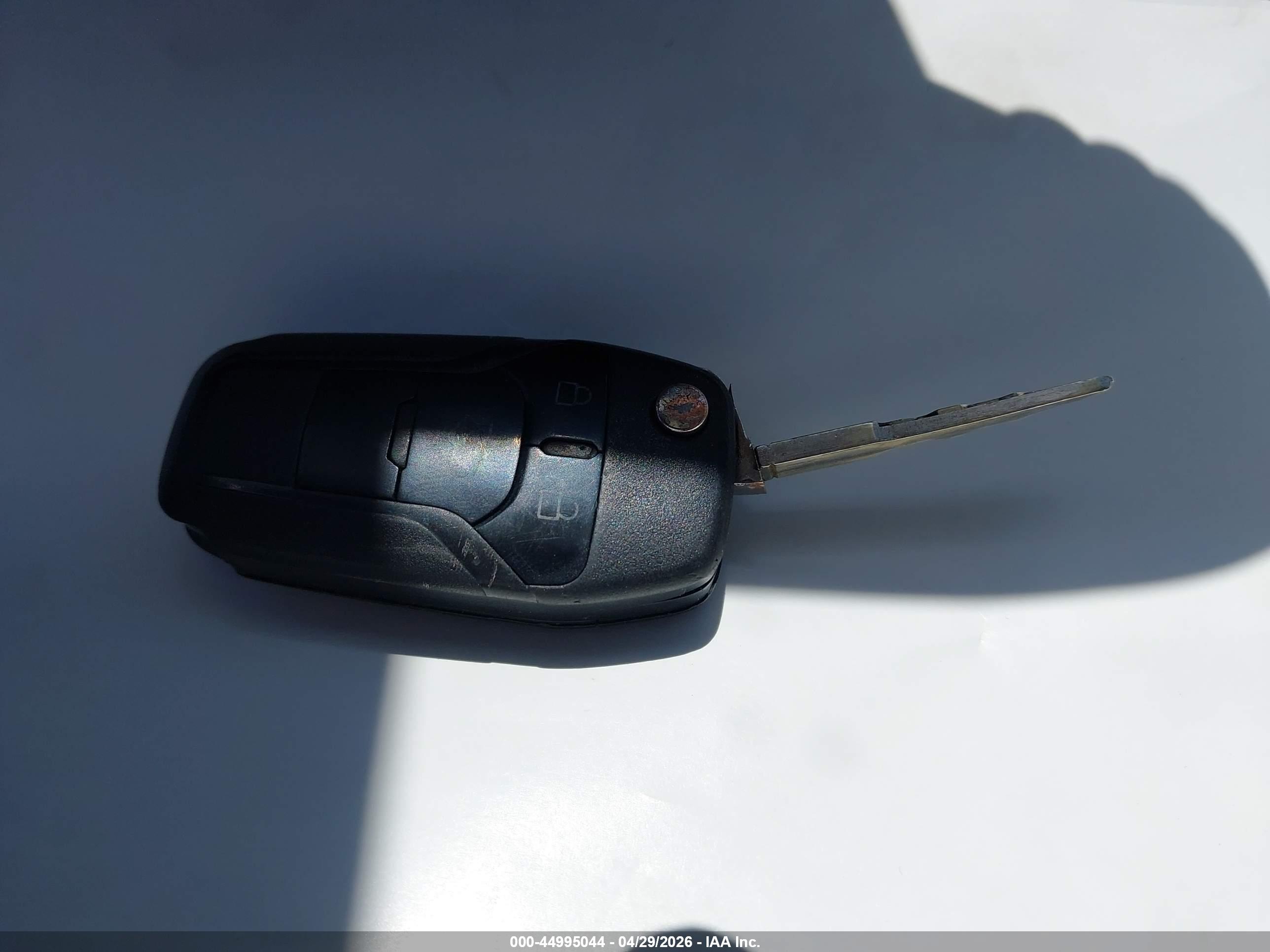 FORD FUSION image 11