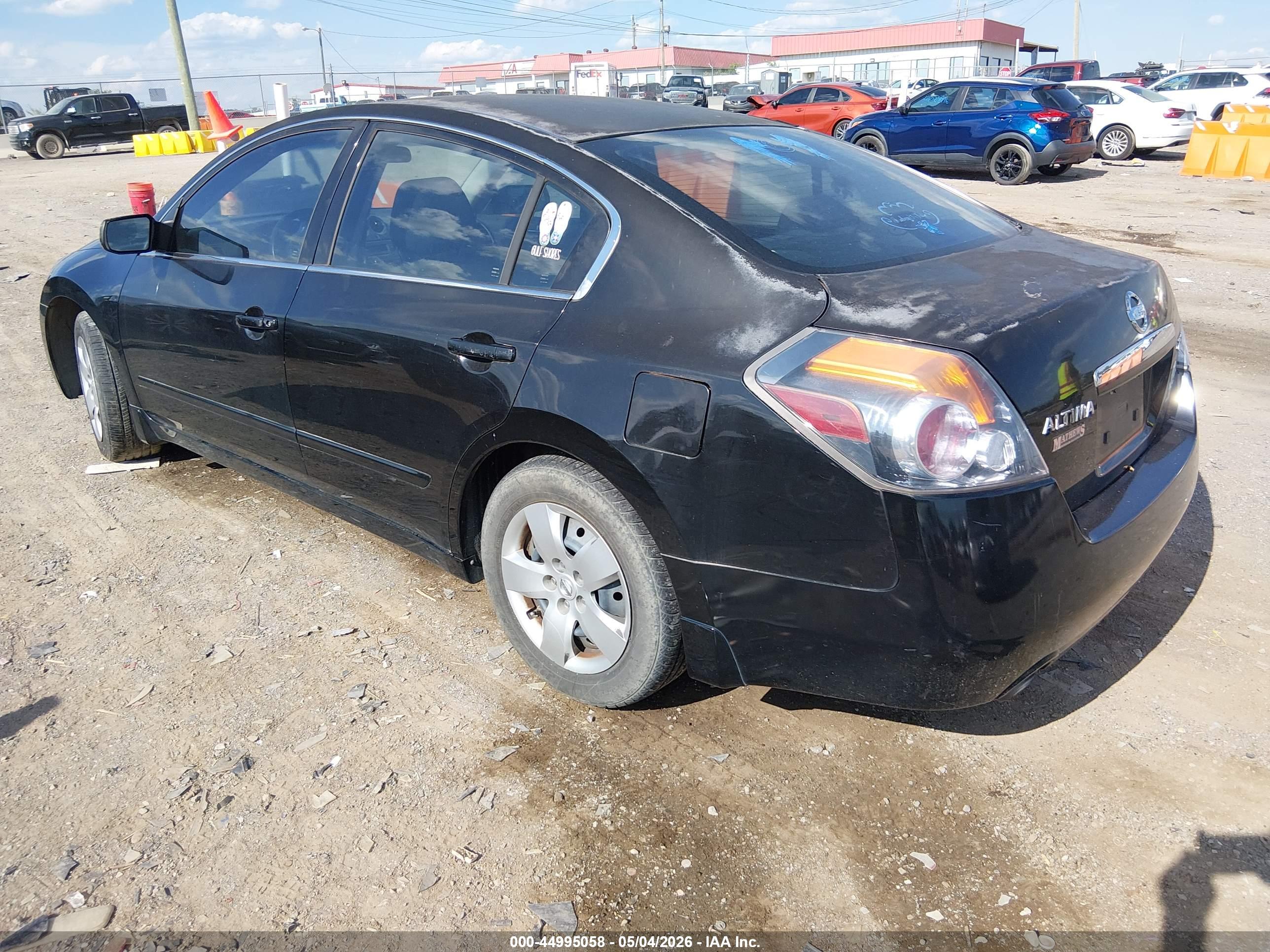 NISSAN ALTIMA image 3
