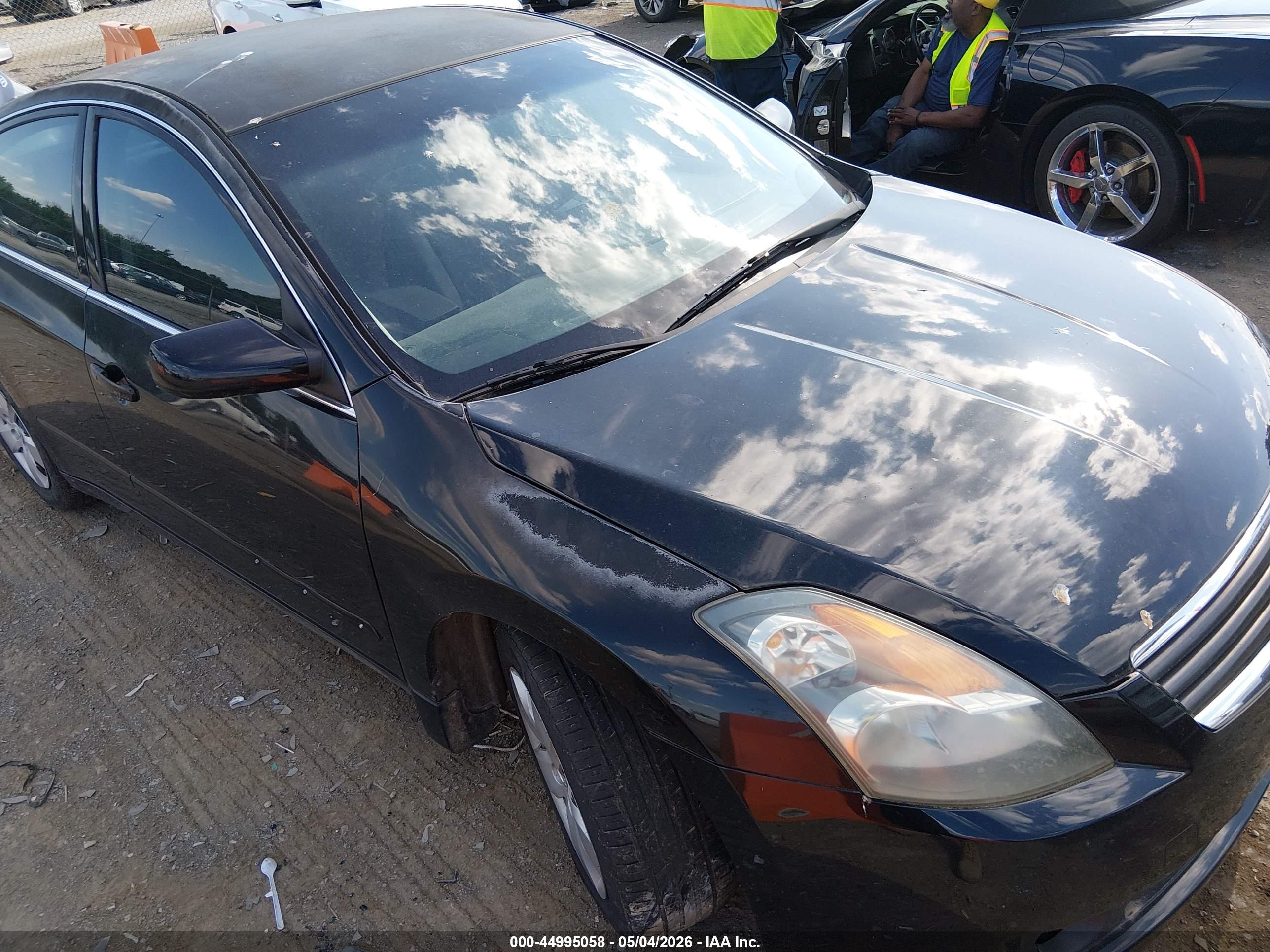 NISSAN ALTIMA image 6