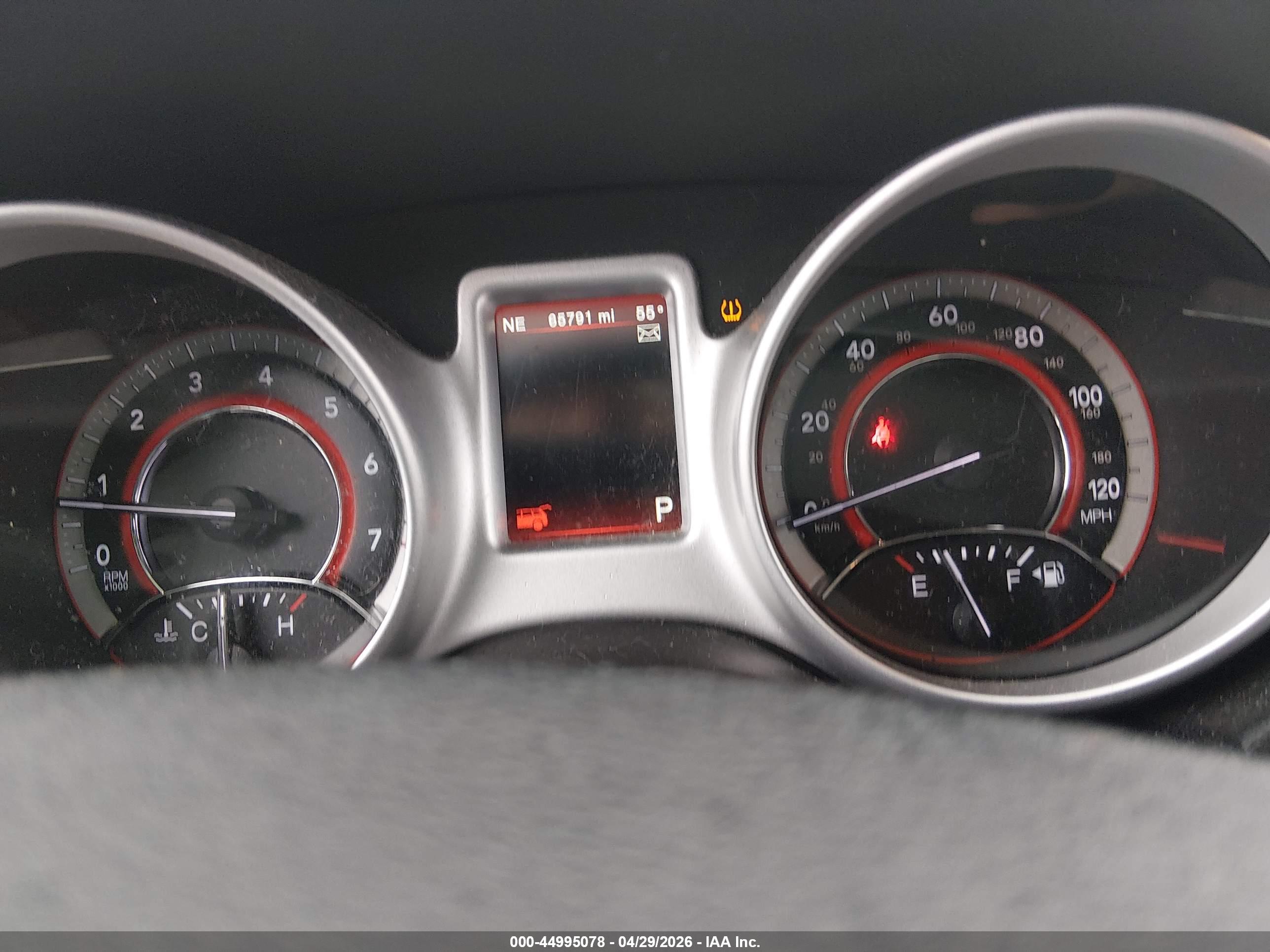 DODGE JOURNEY image 7