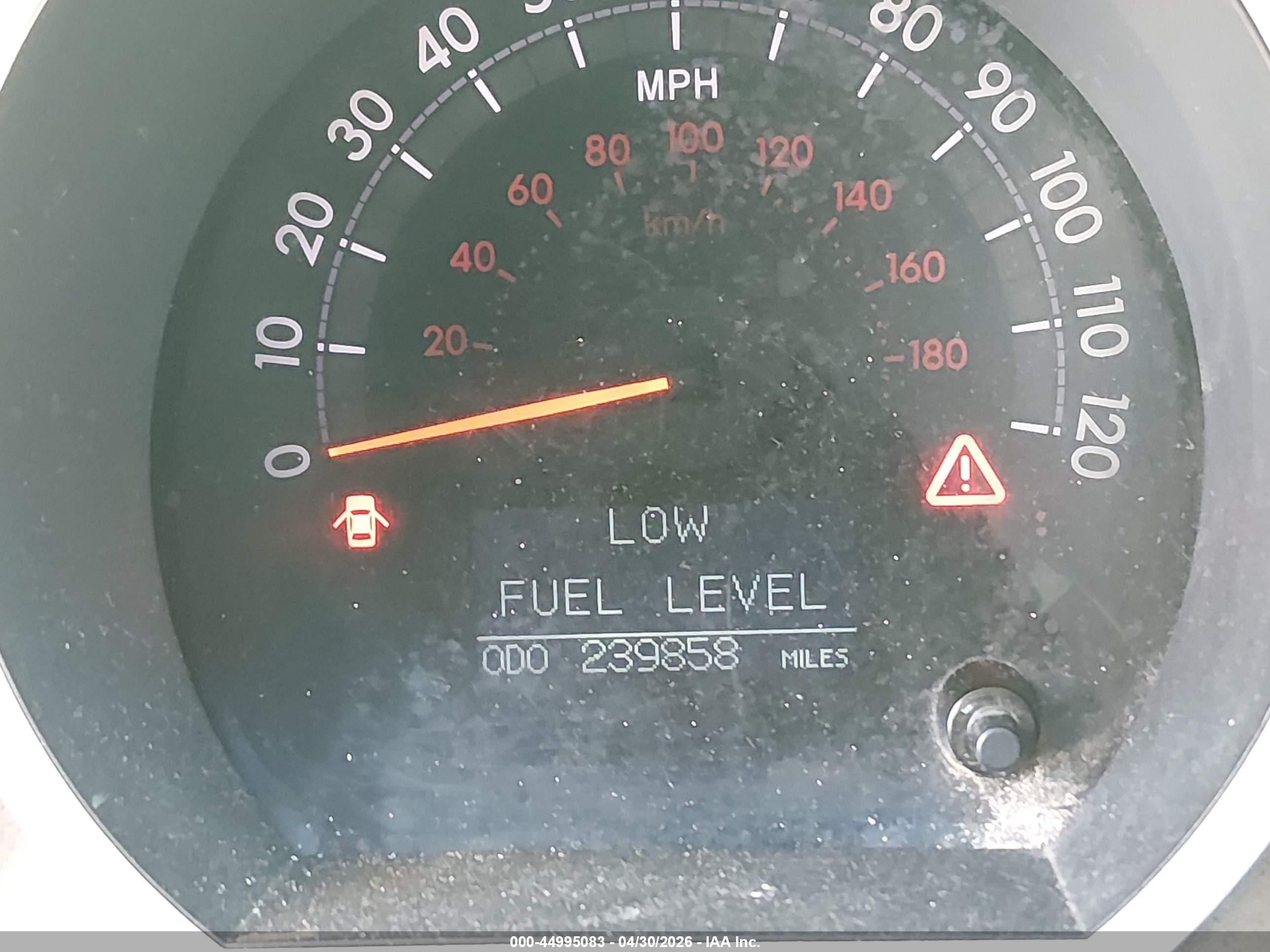 TOYOTA TUNDRA image 7