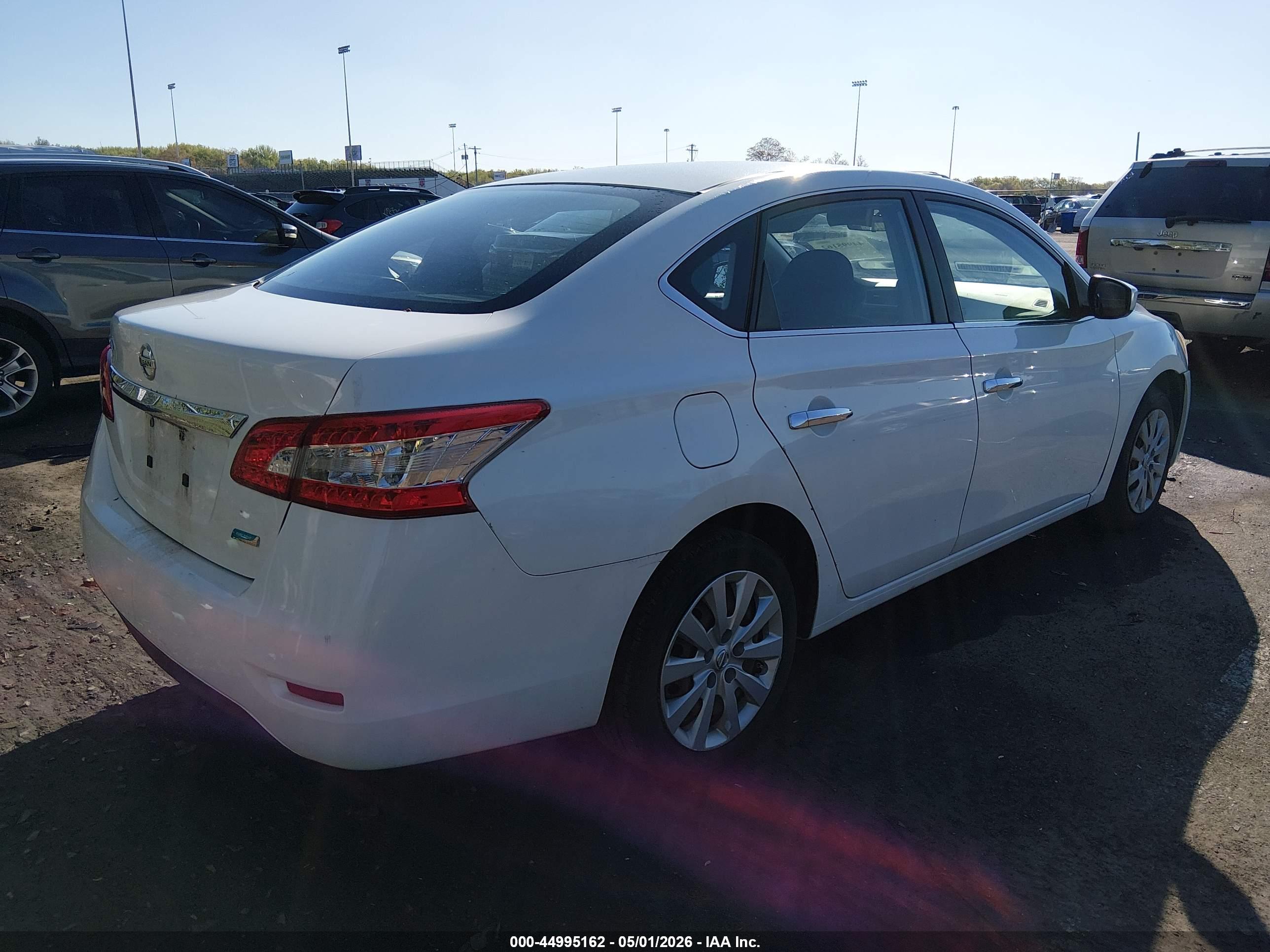 NISSAN SENTRA image 4