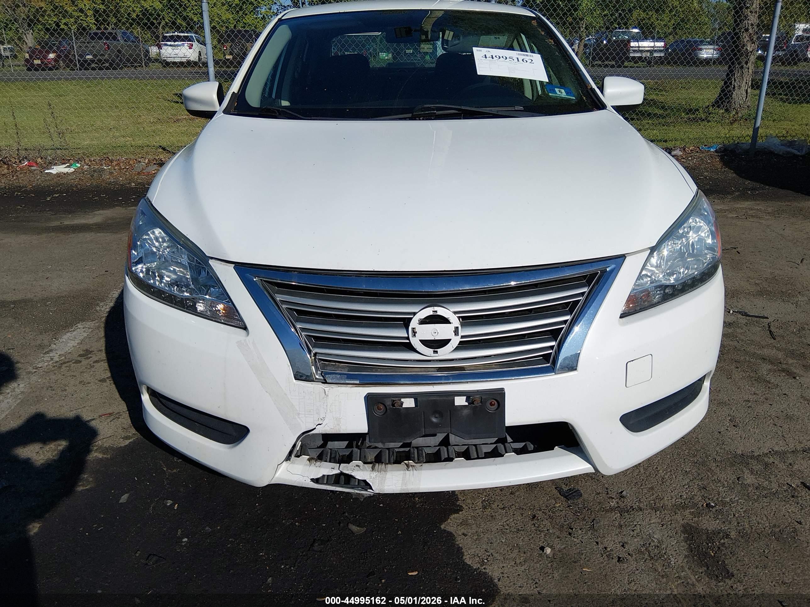 NISSAN SENTRA image 6