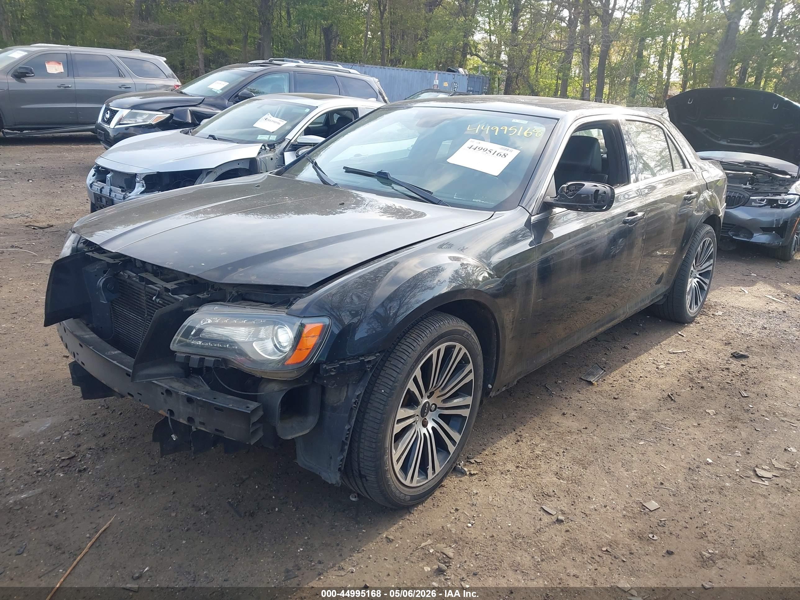 CHRYSLER 300 image 2