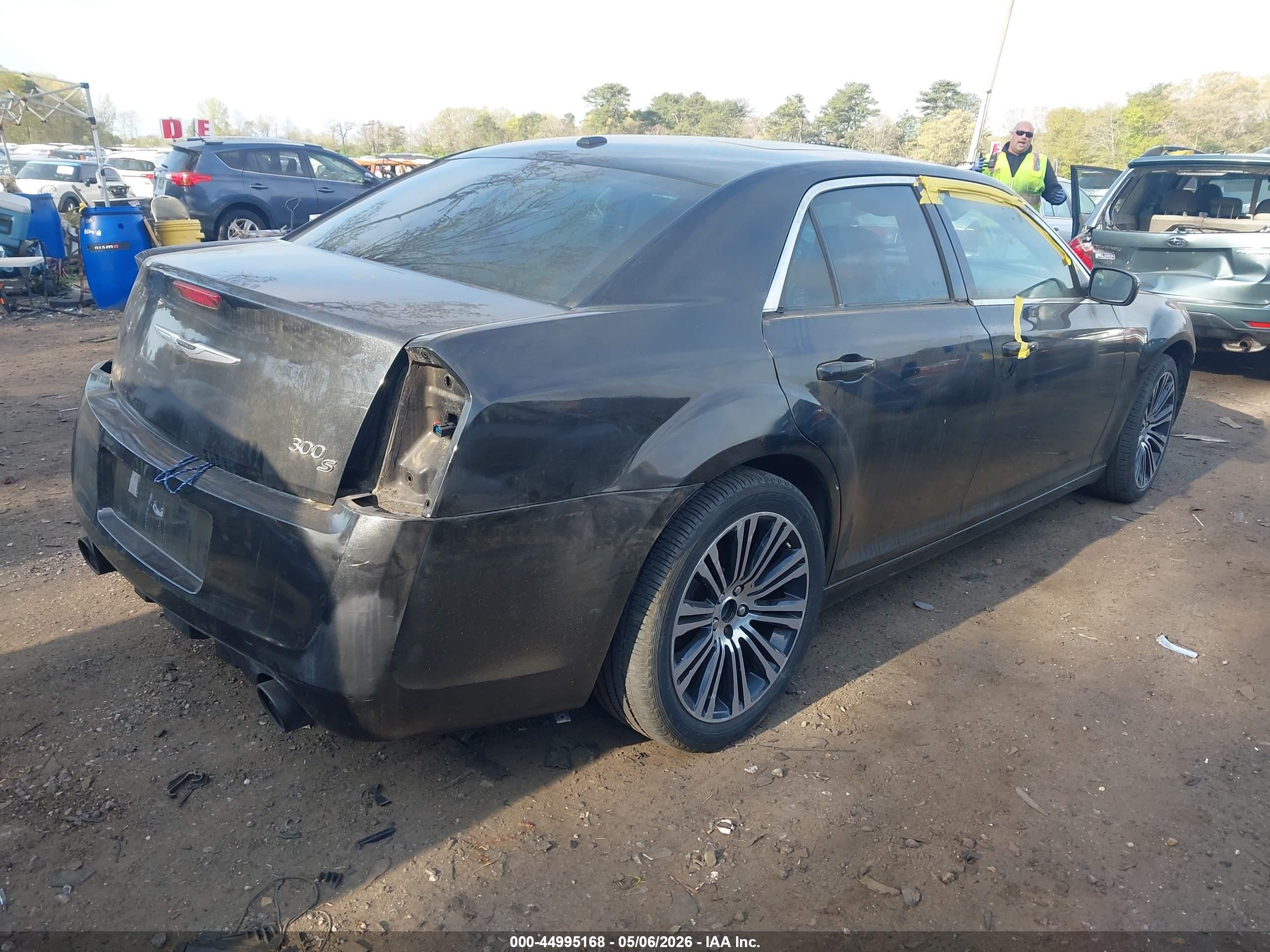 CHRYSLER 300 image 4