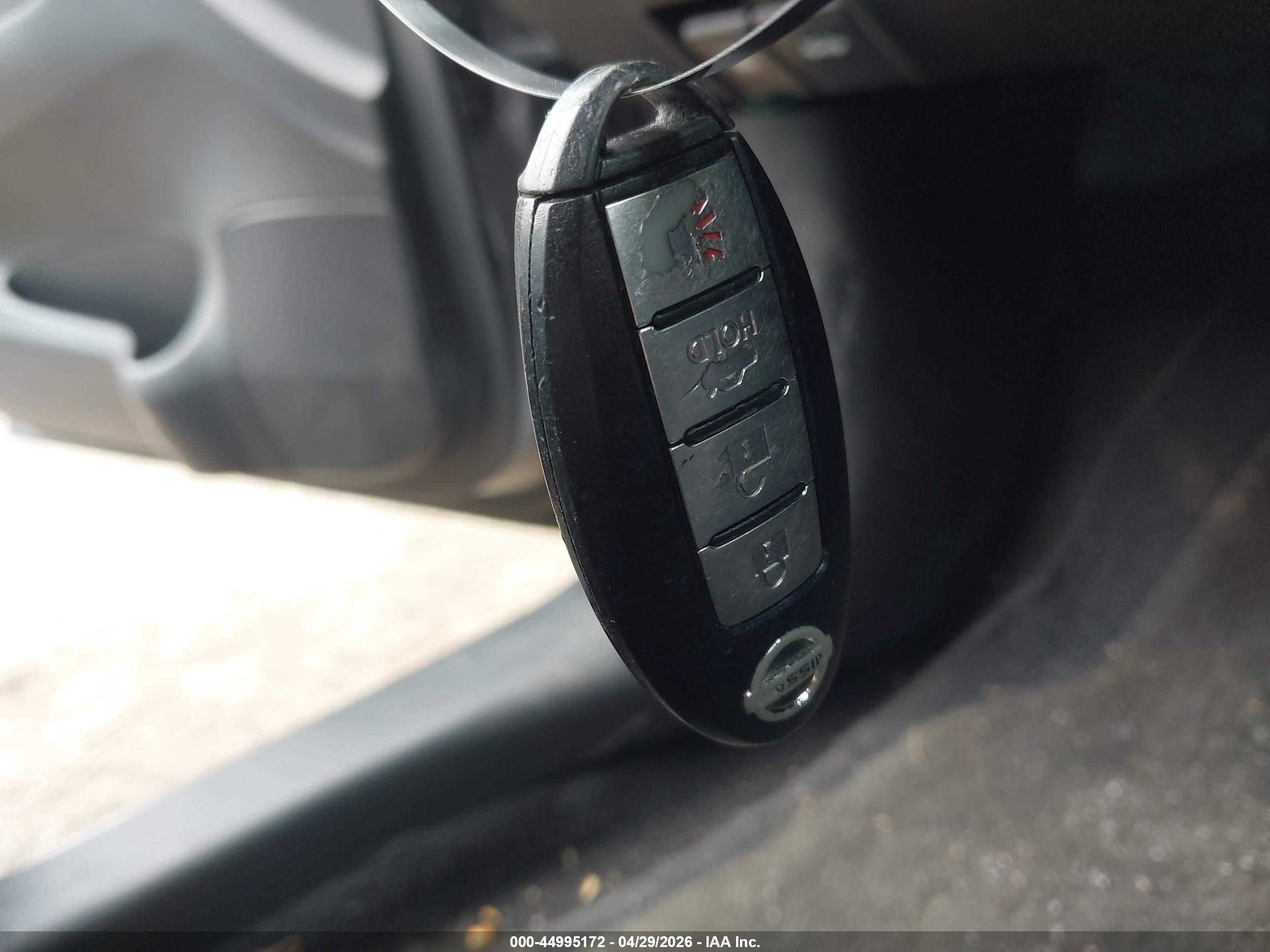 NISSAN SENTRA image 11