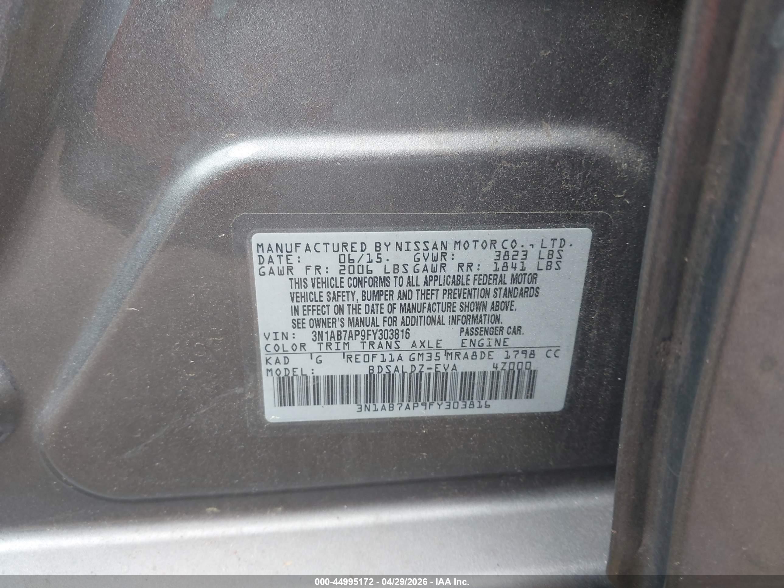 NISSAN SENTRA image 9