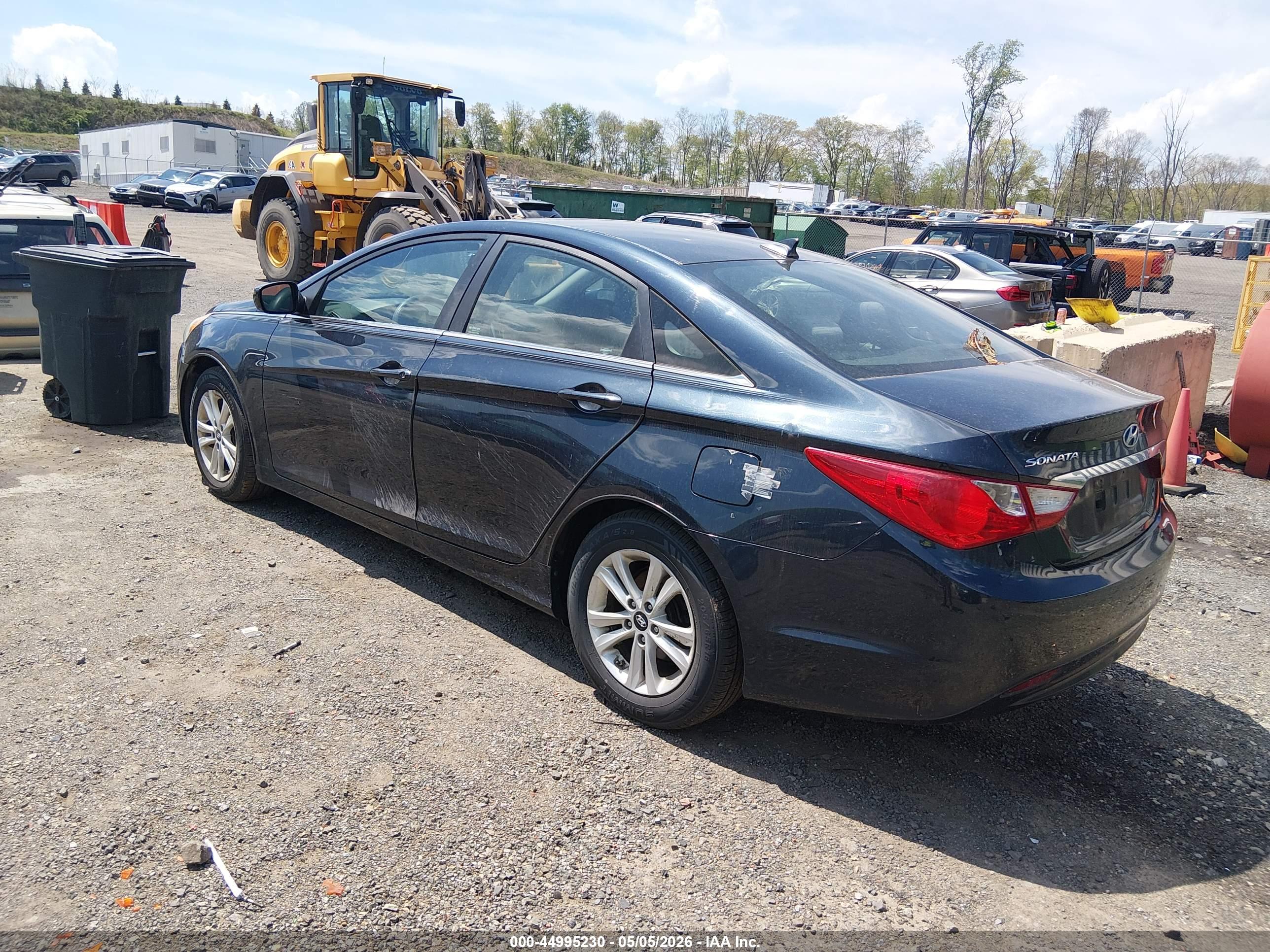 HYUNDAI SONATA image 3