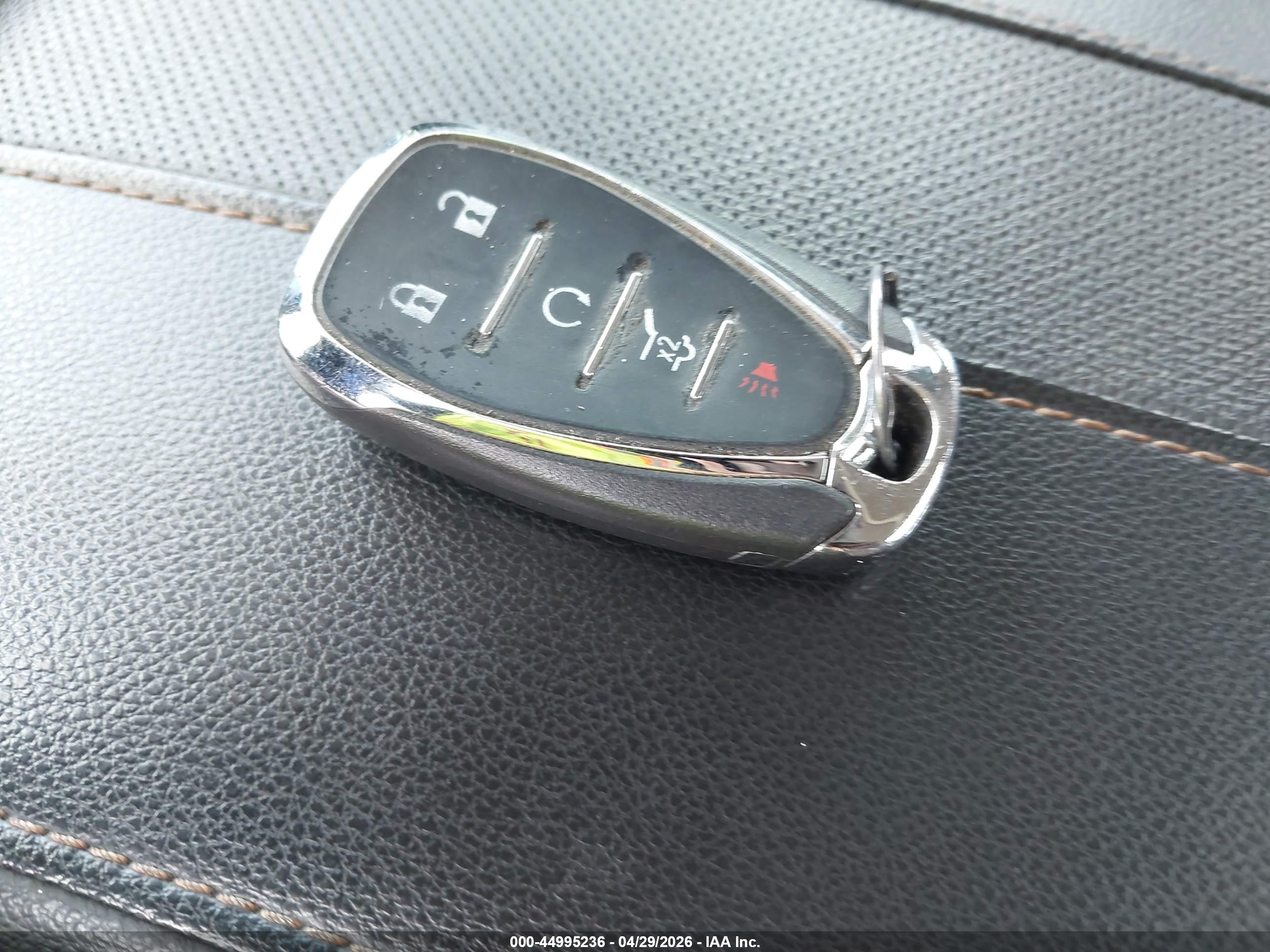 CHEVROLET TRAVERSE image 11