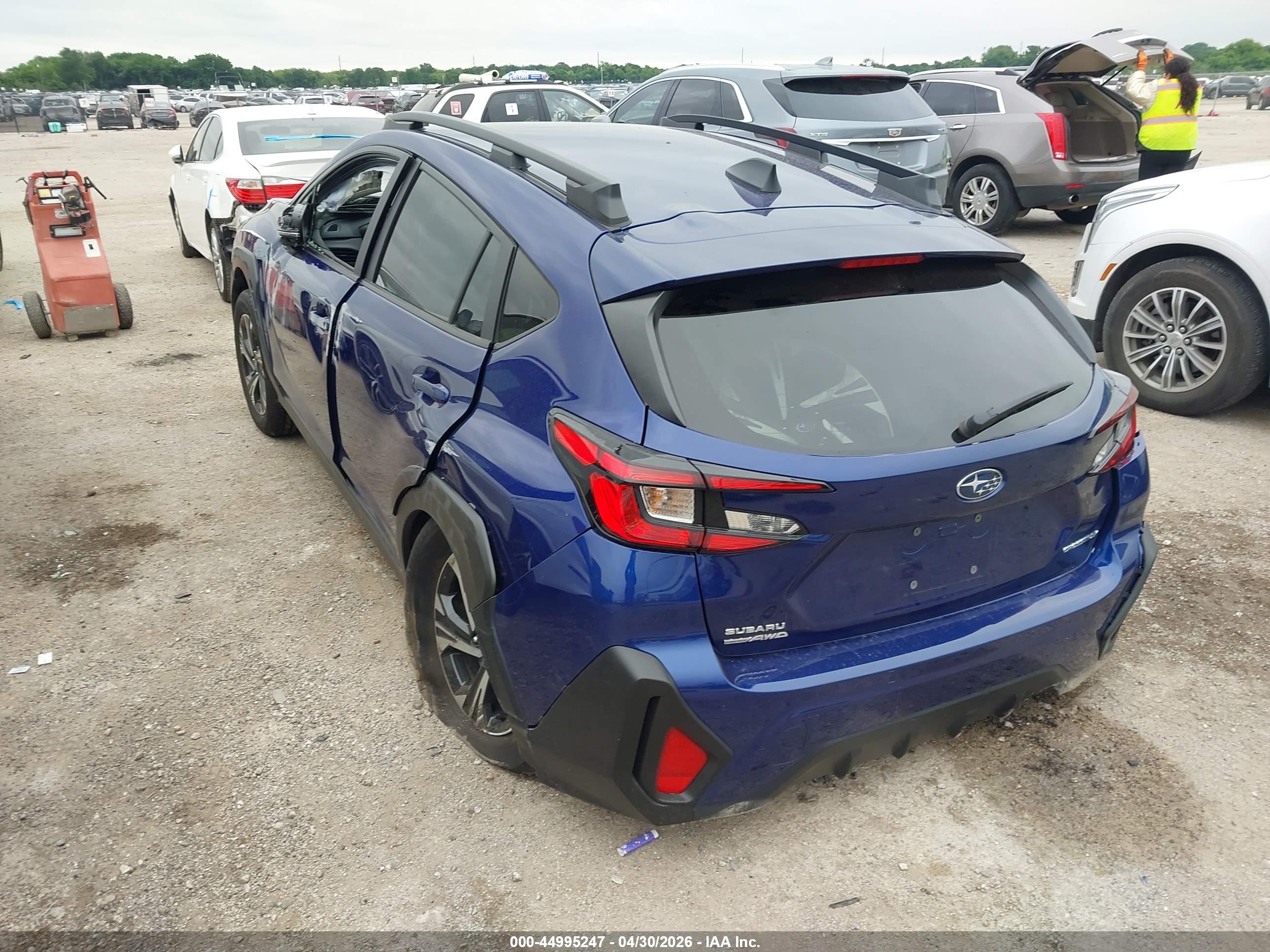 SUBARU CROSSTREK image 3