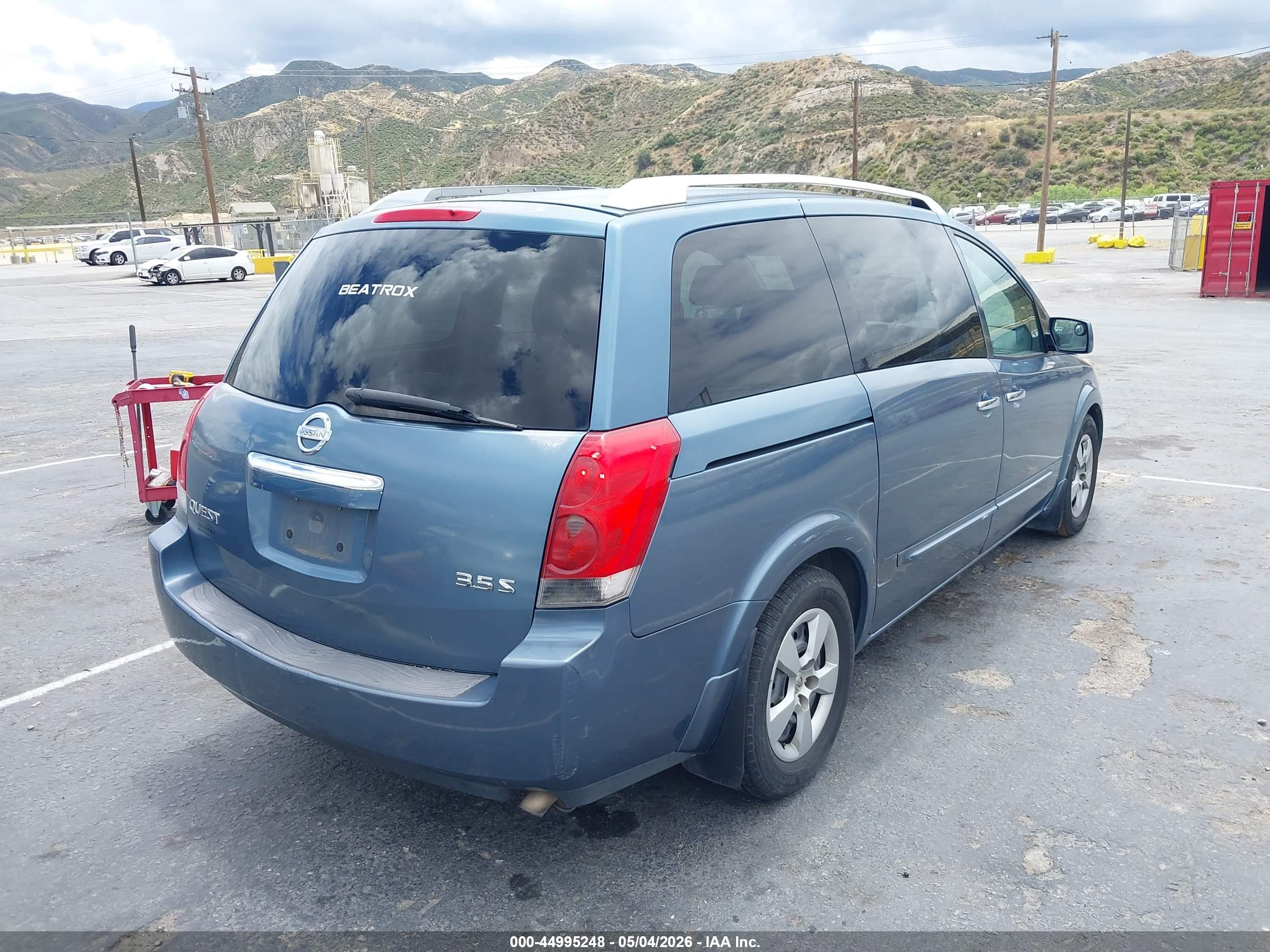 NISSAN QUEST image 4