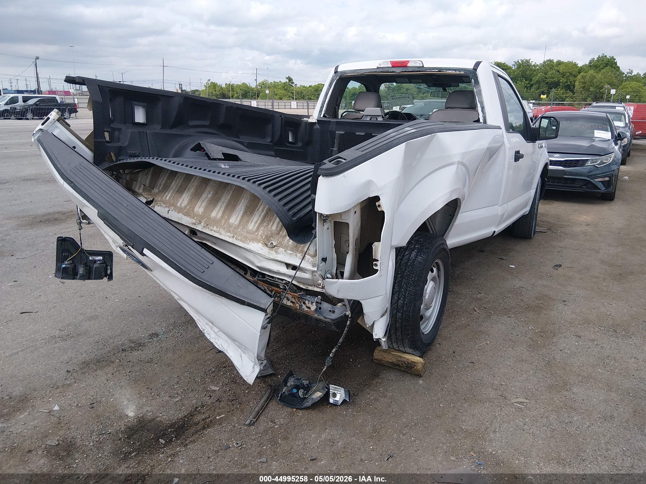 FORD F-150 image 4