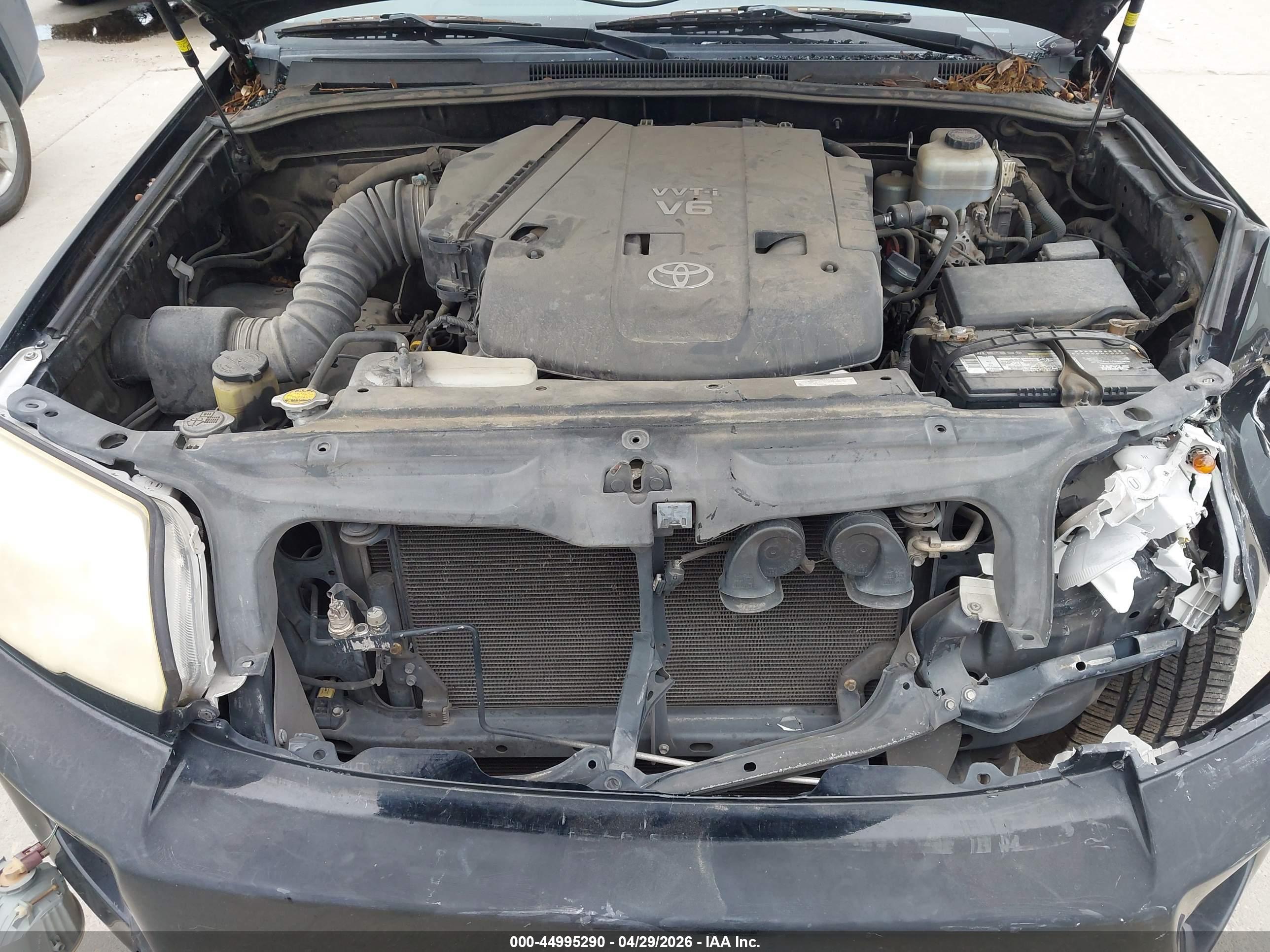 TOYOTA 4RUNNER image 10