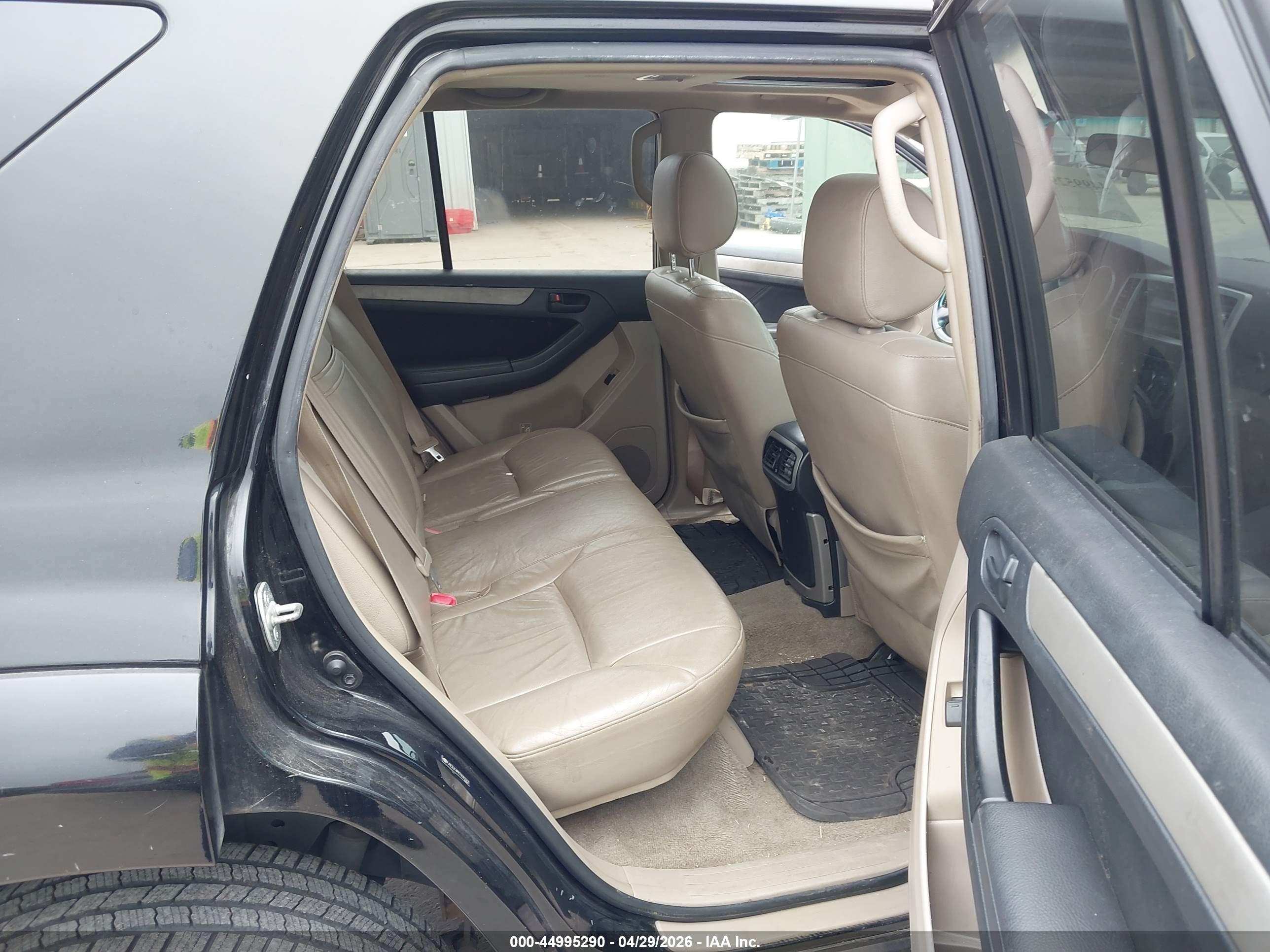 TOYOTA 4RUNNER image 8