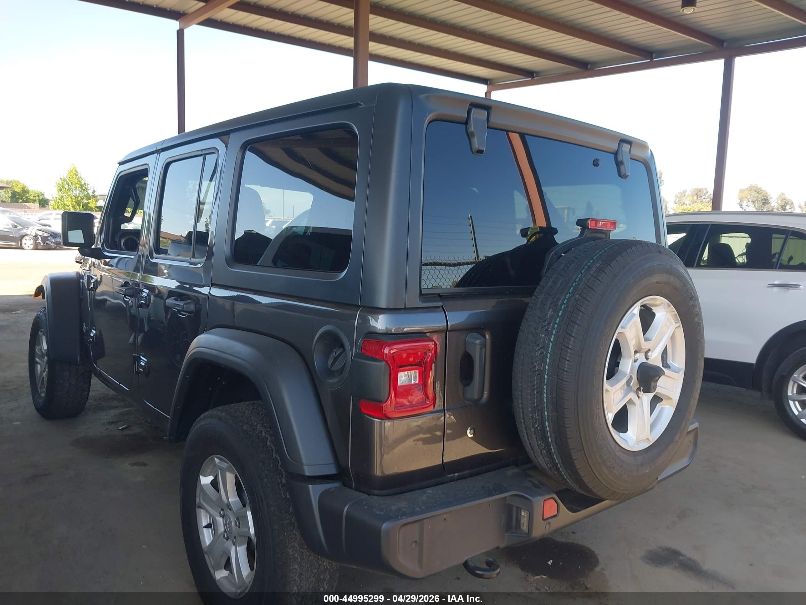 JEEP WRANGLER image 3