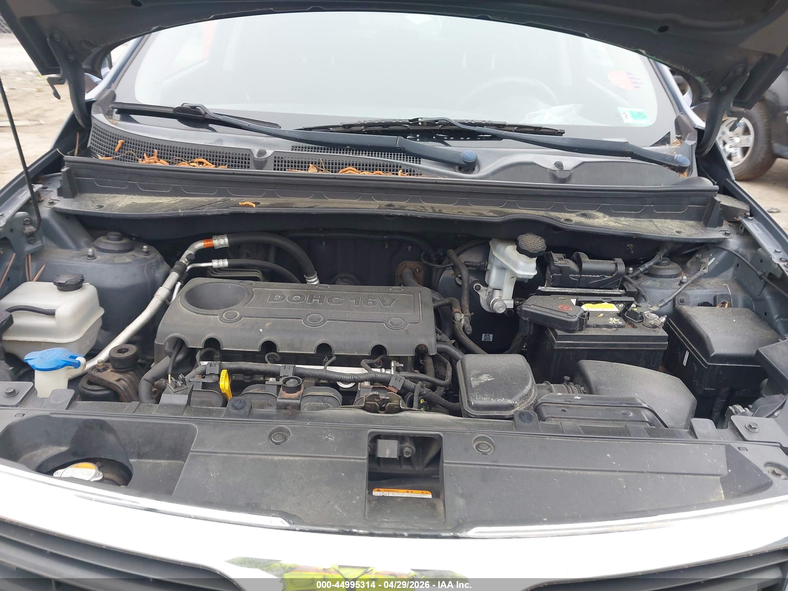 KIA SPORTAGE image 10