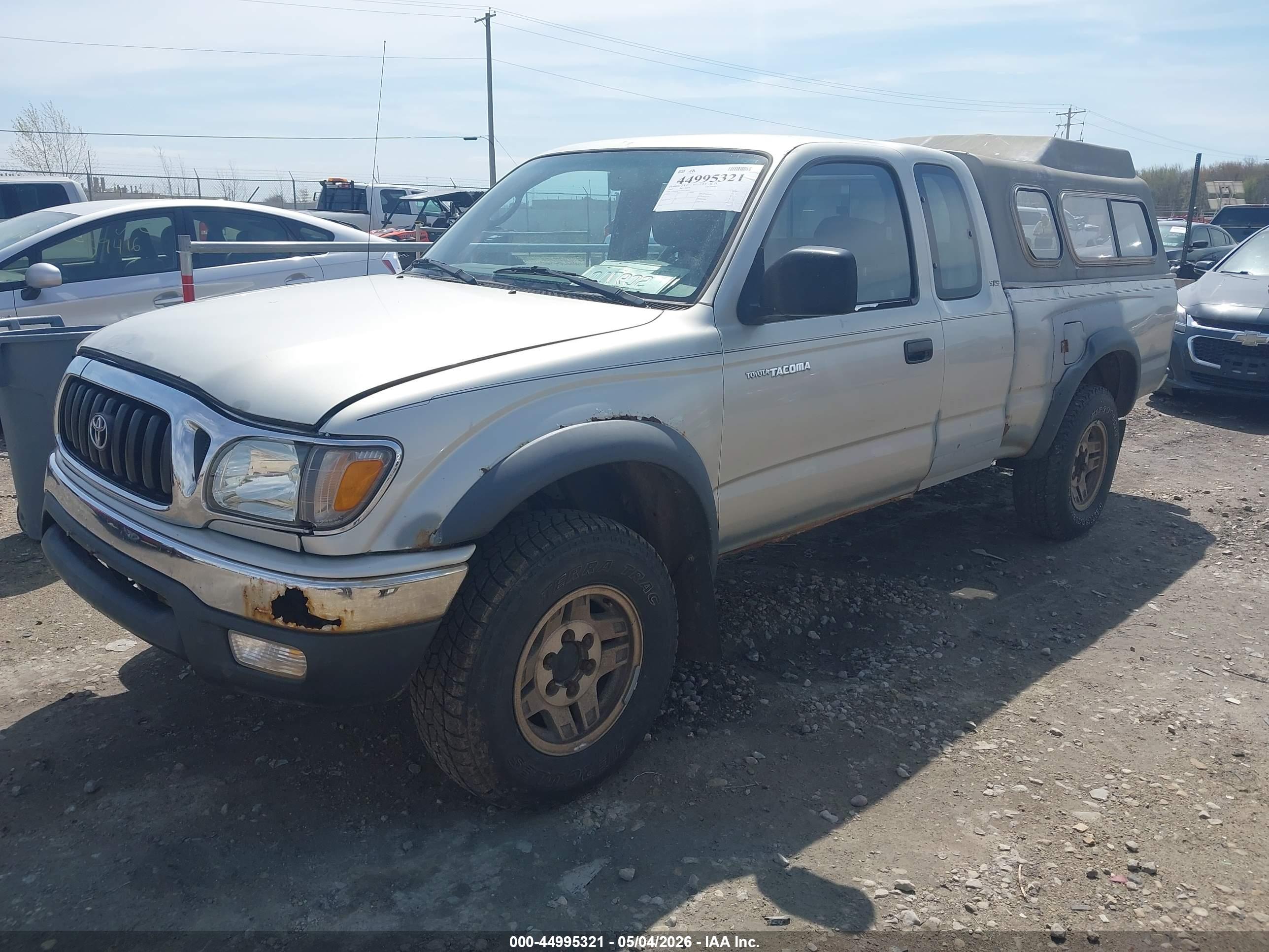 TOYOTA TACOMA image 2